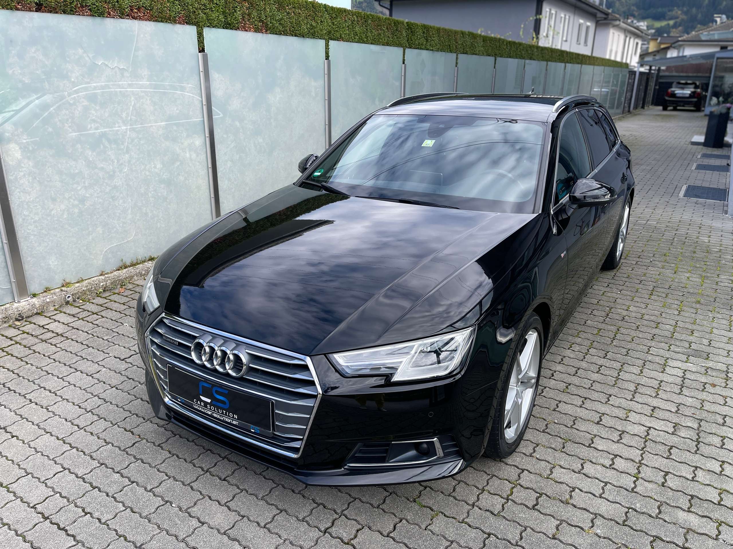 Audi - A4