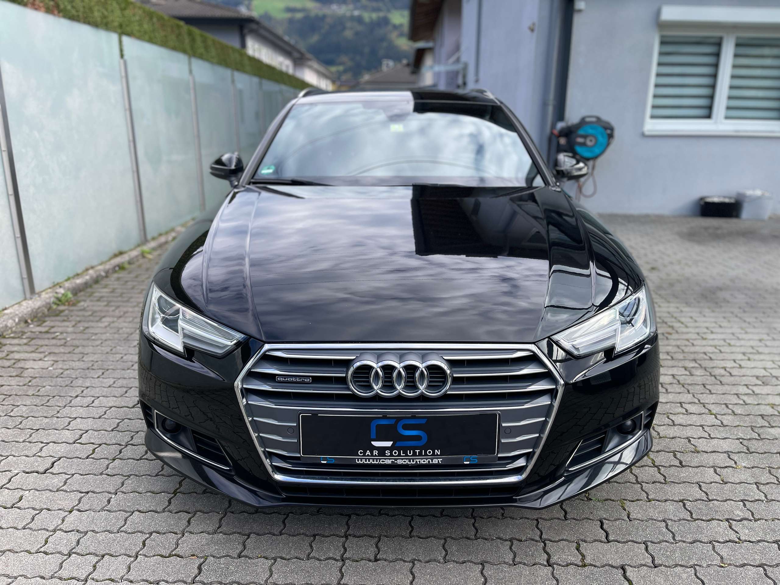 Audi - A4