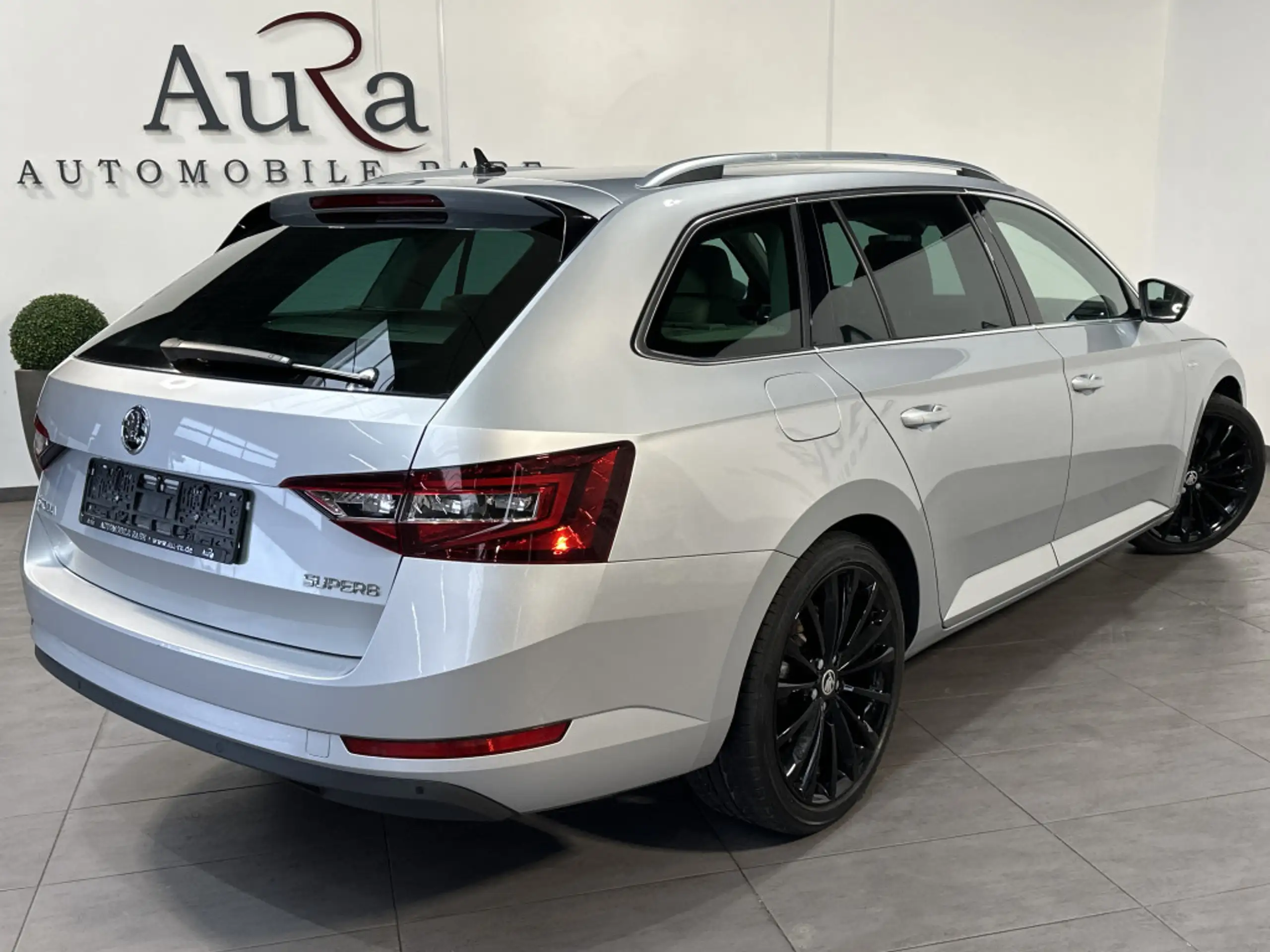 Skoda - Superb