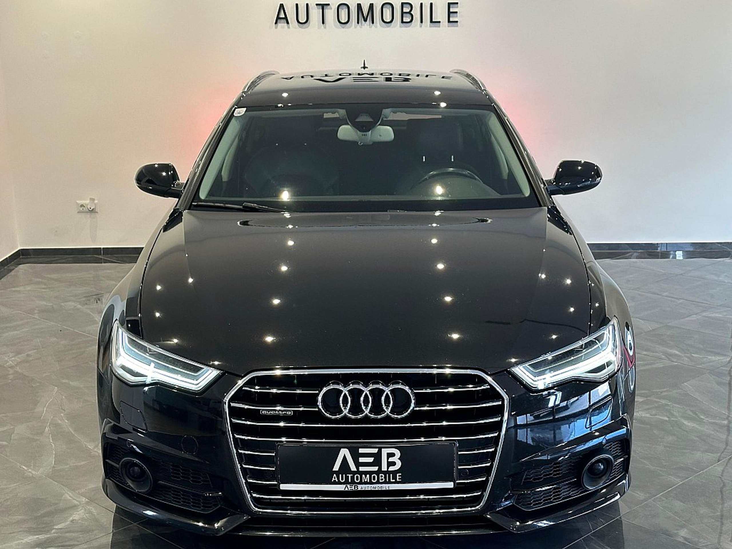 Audi - A6