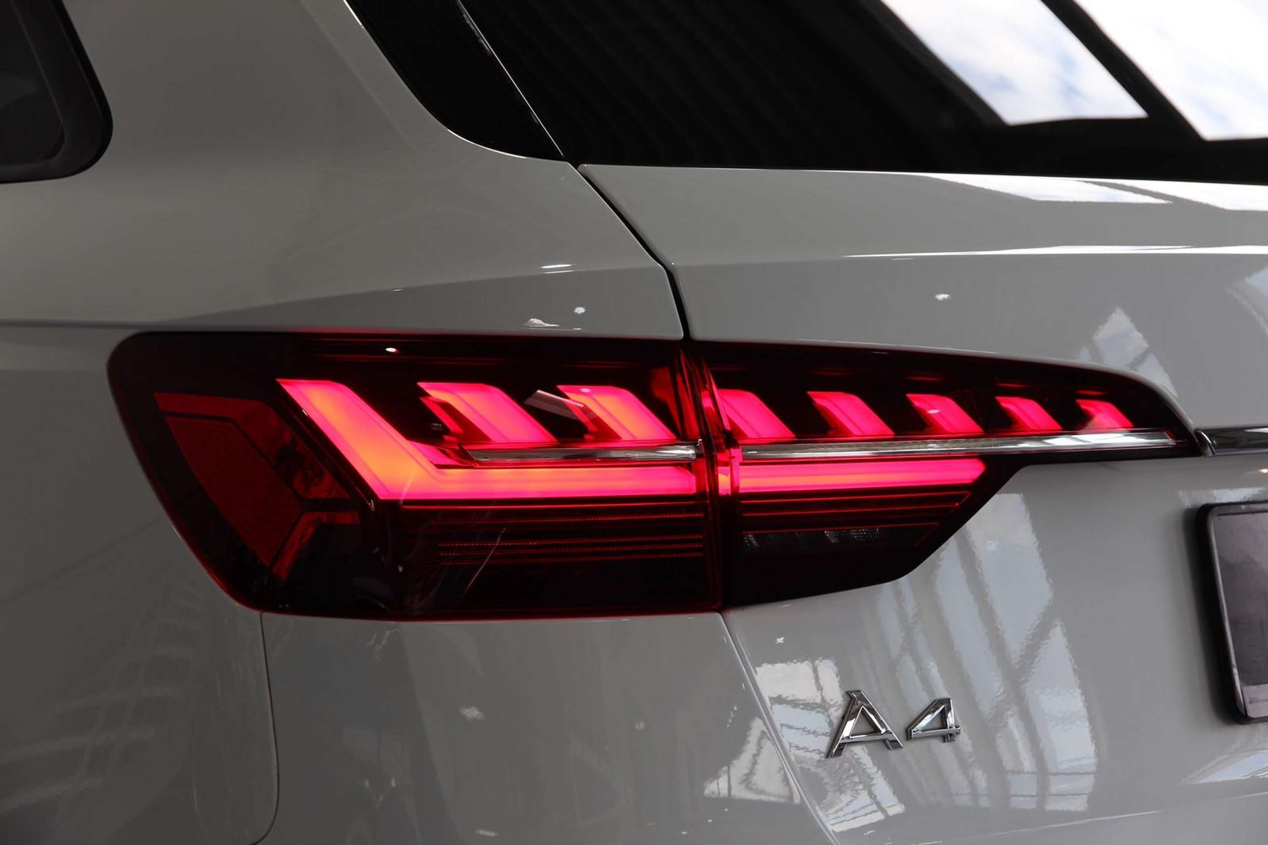 Audi - A4