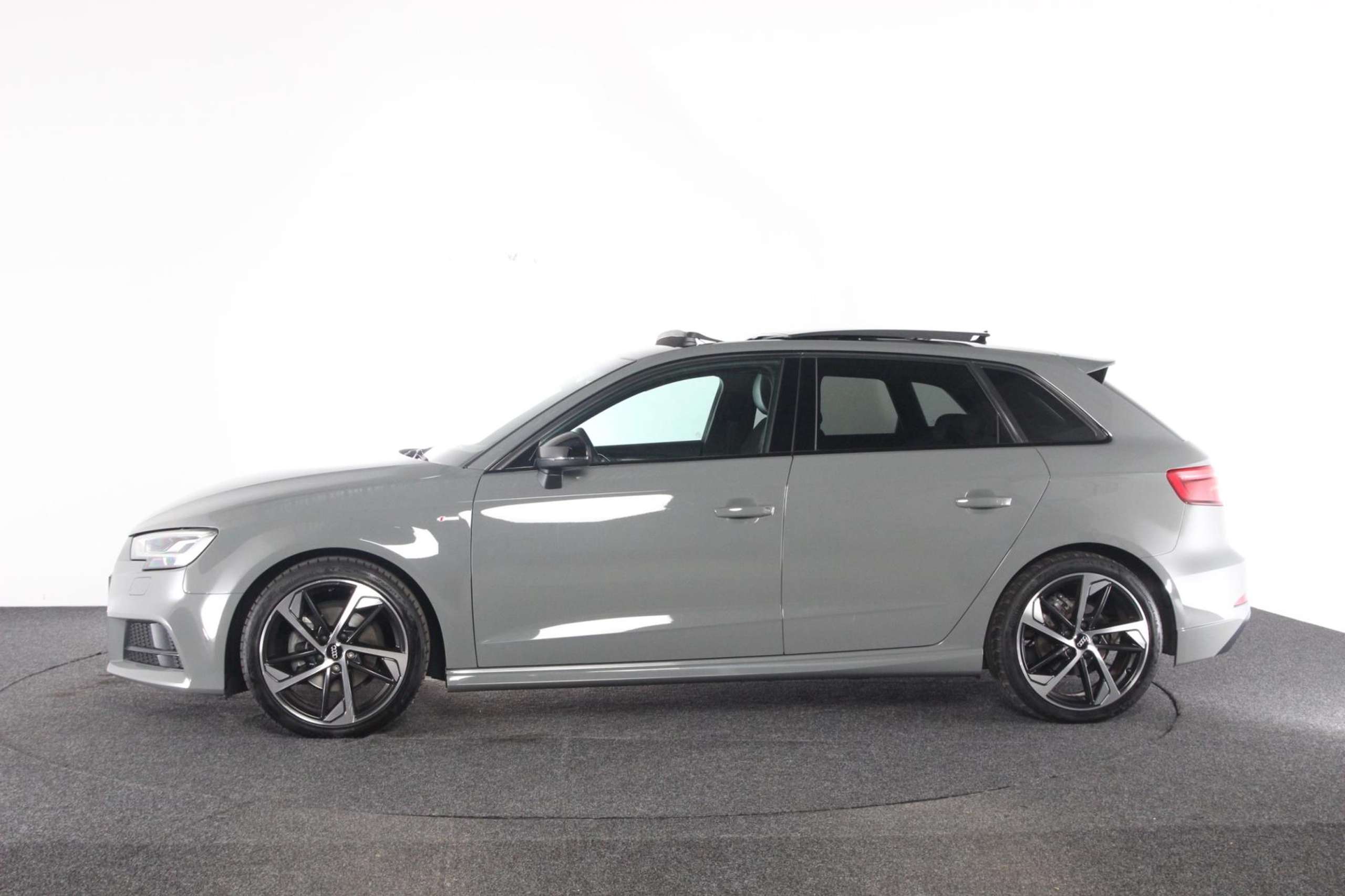 Audi - A3