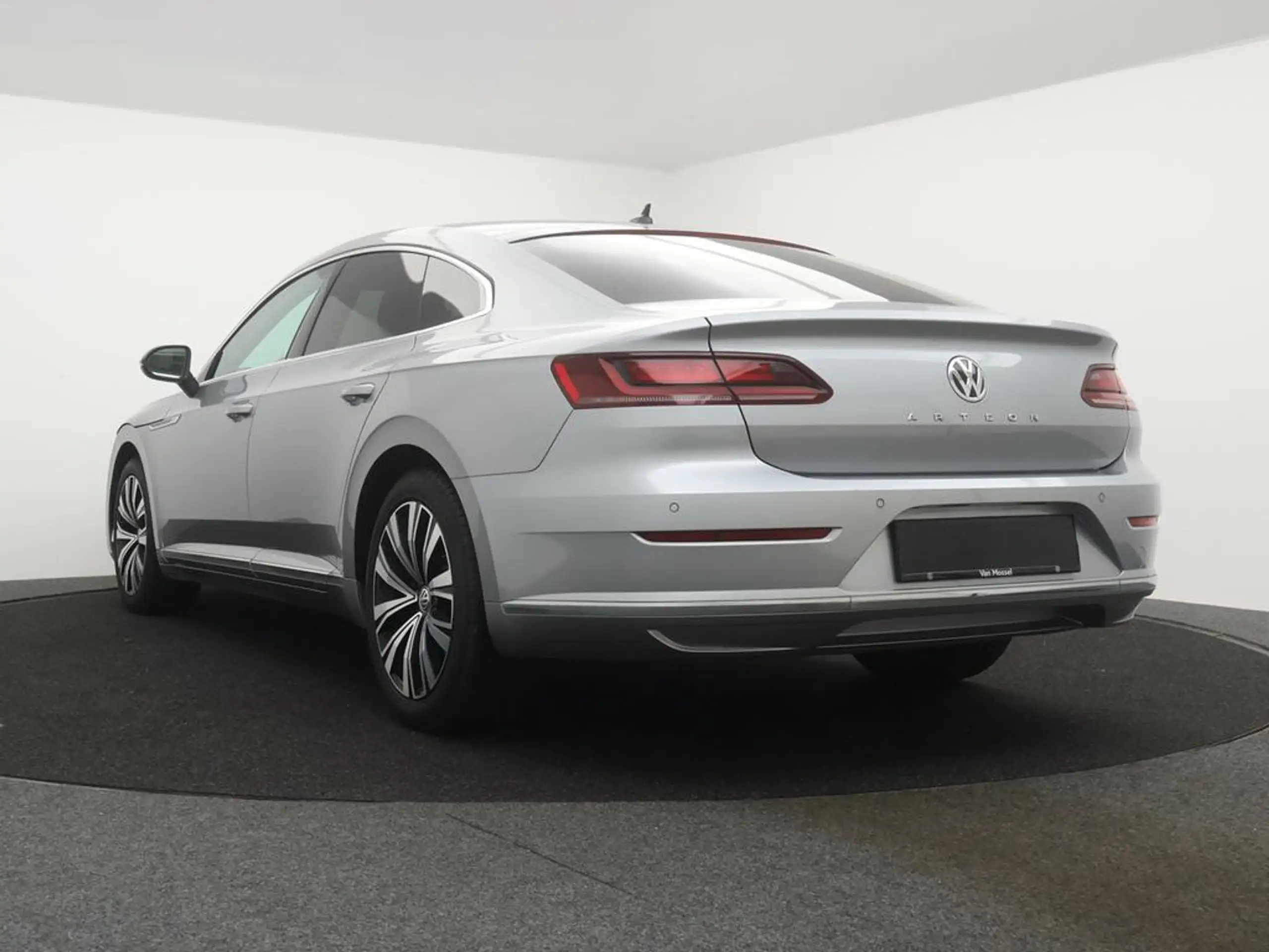 Volkswagen - Arteon