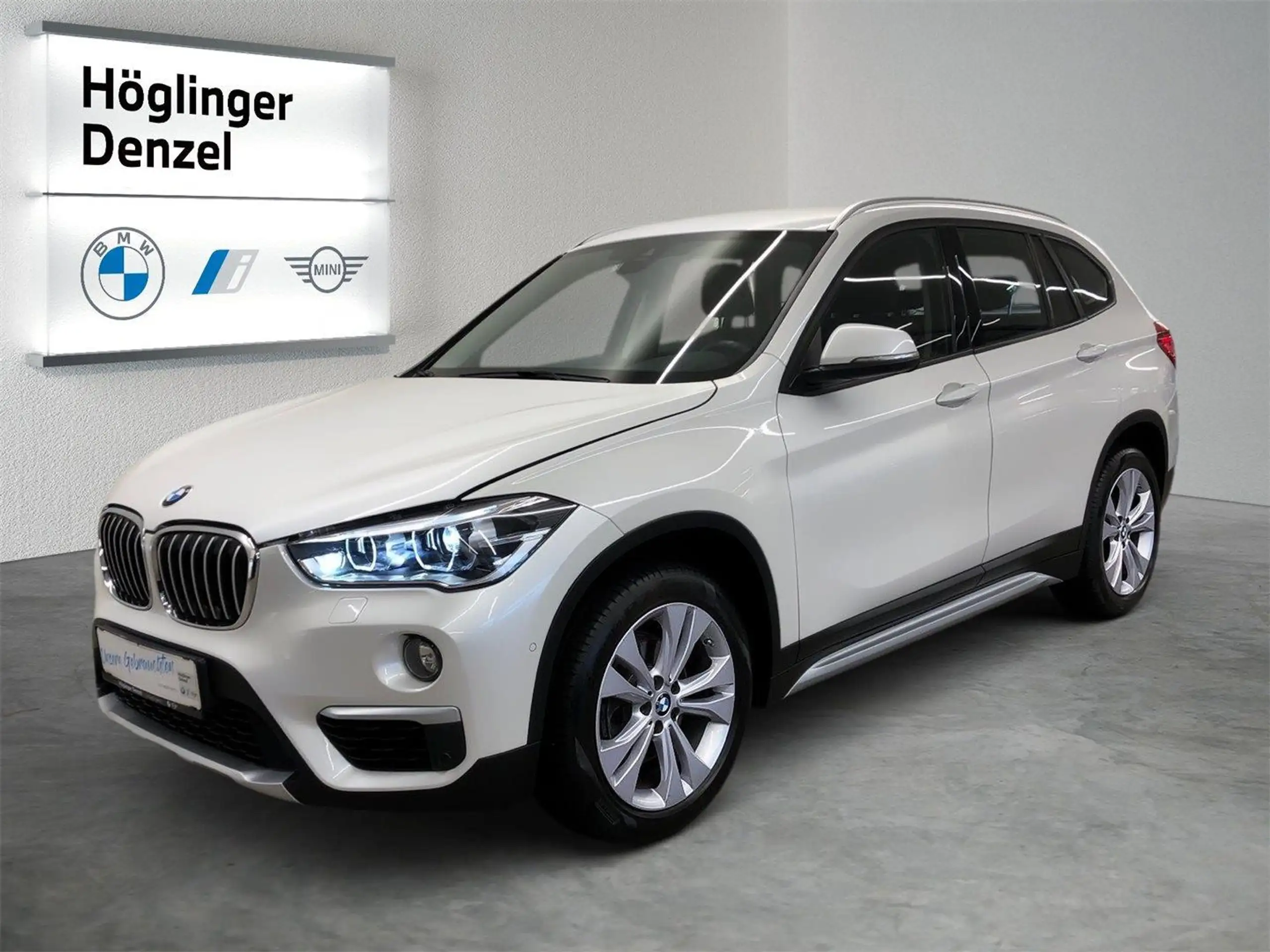 BMW - X1