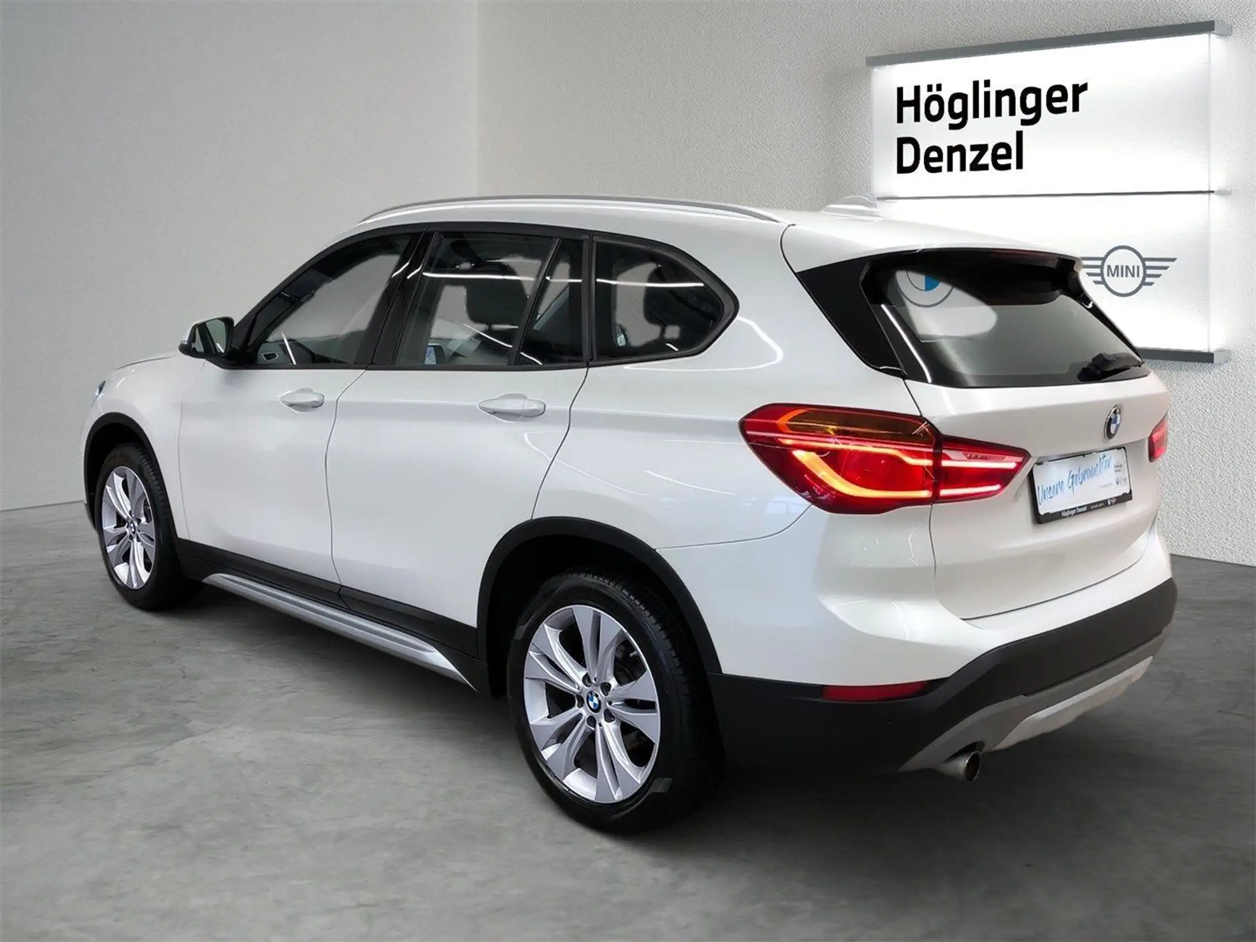 BMW - X1