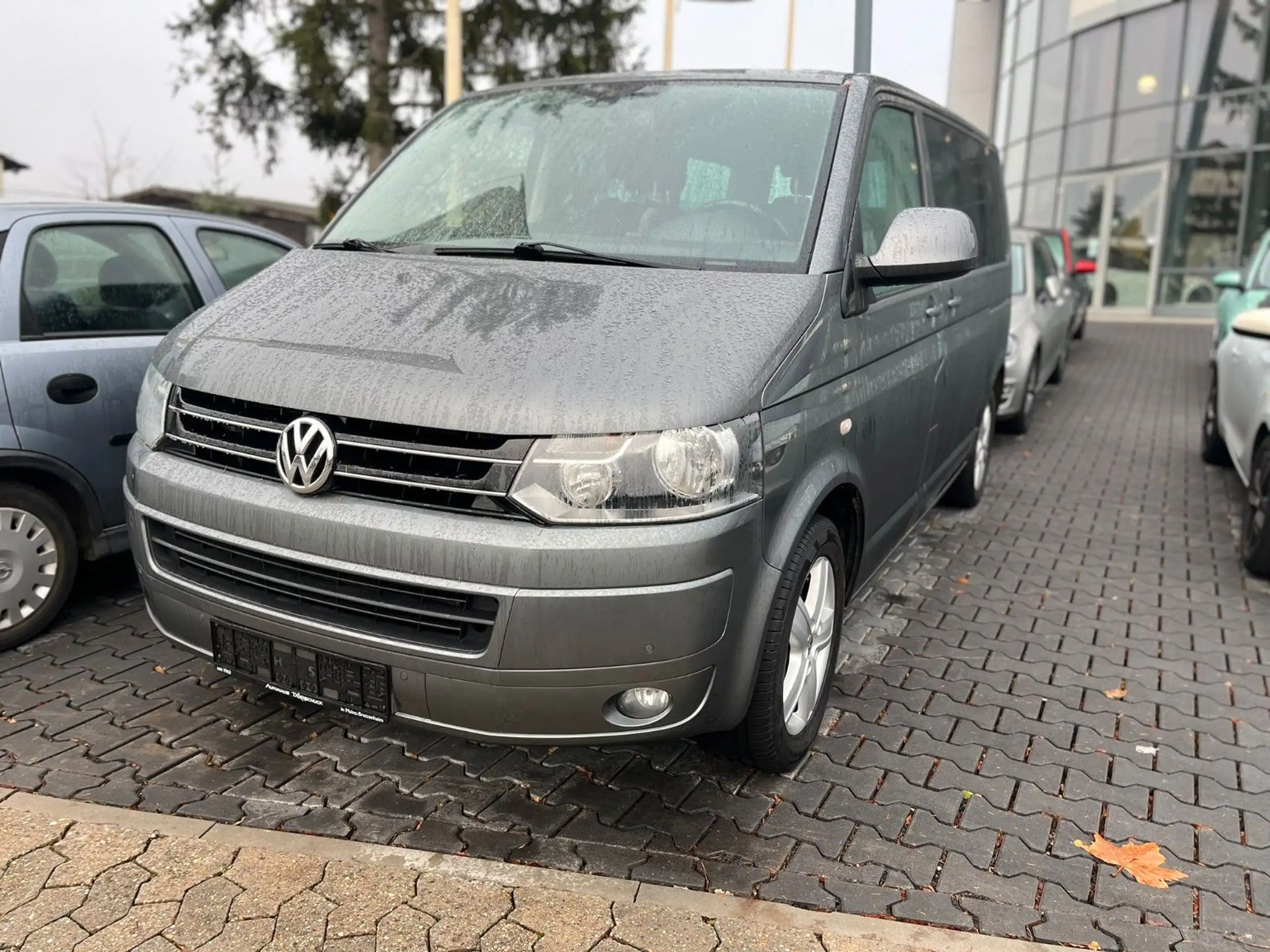 Volkswagen T5 Transporter 2012