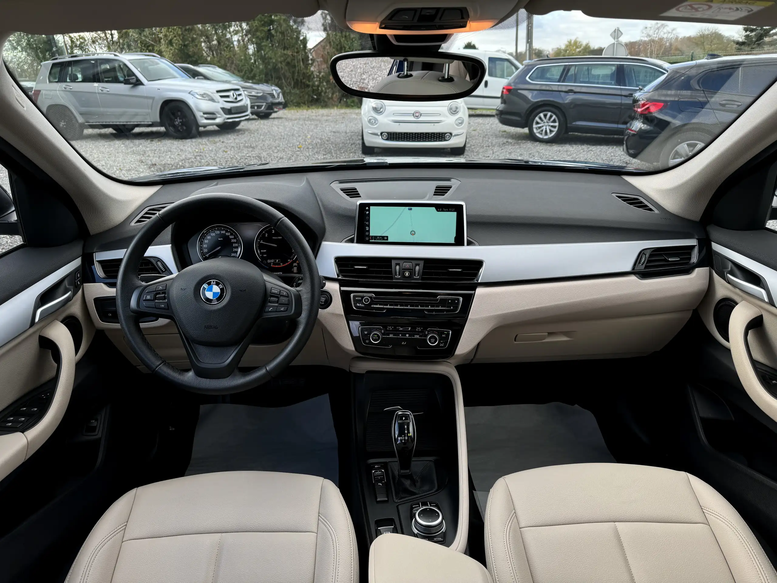 BMW - X1