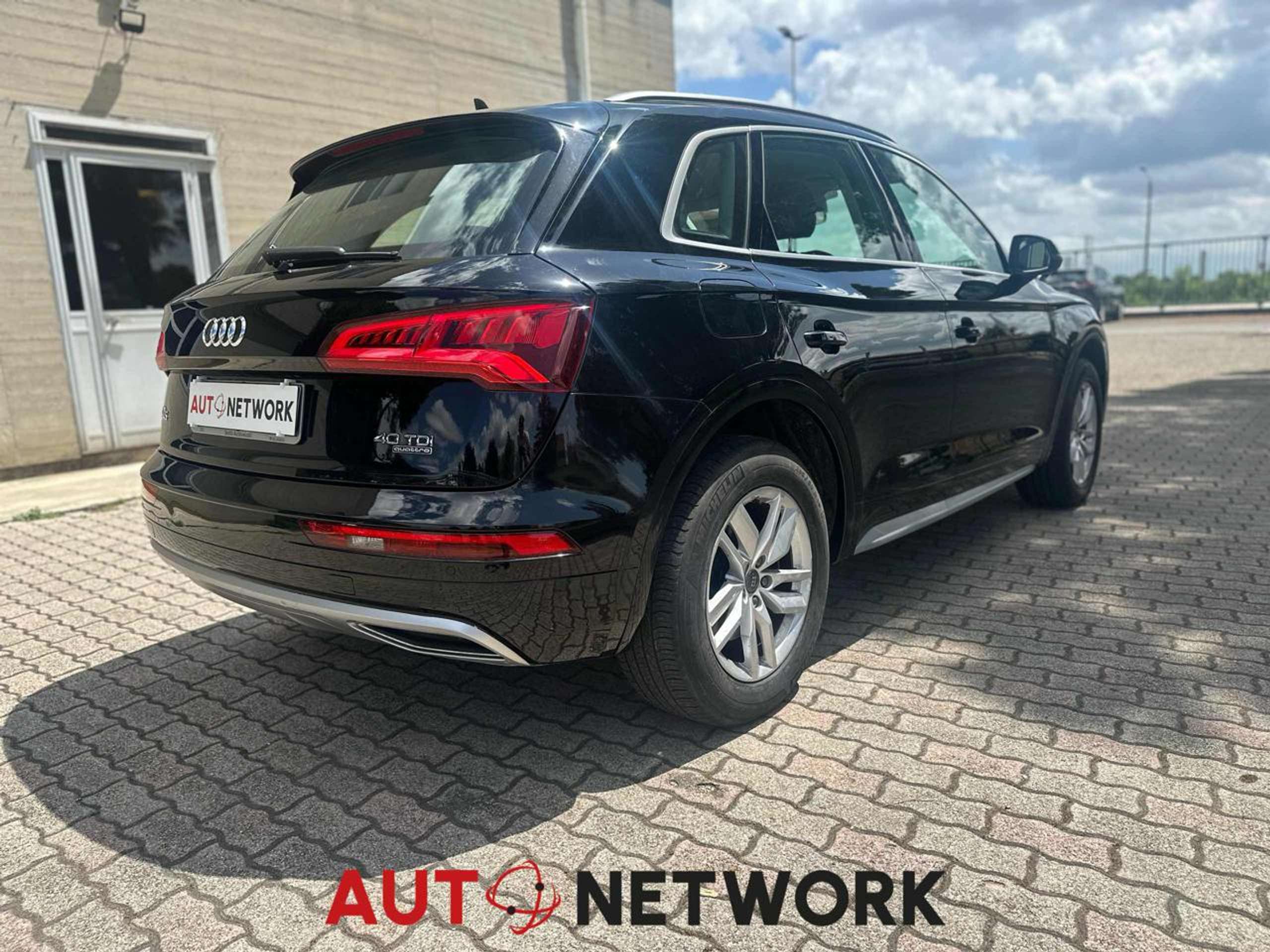 Audi - Q5