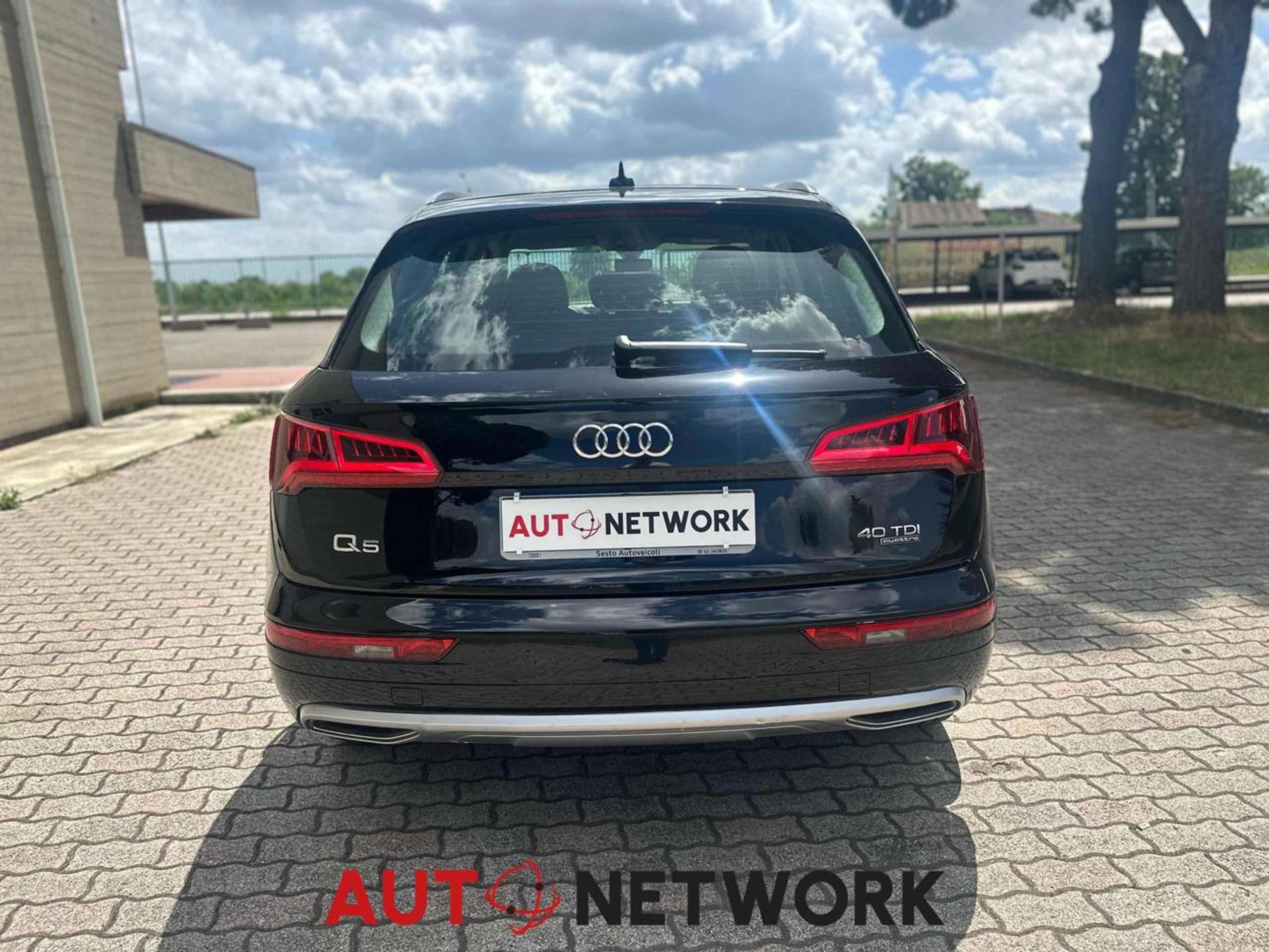 Audi - Q5