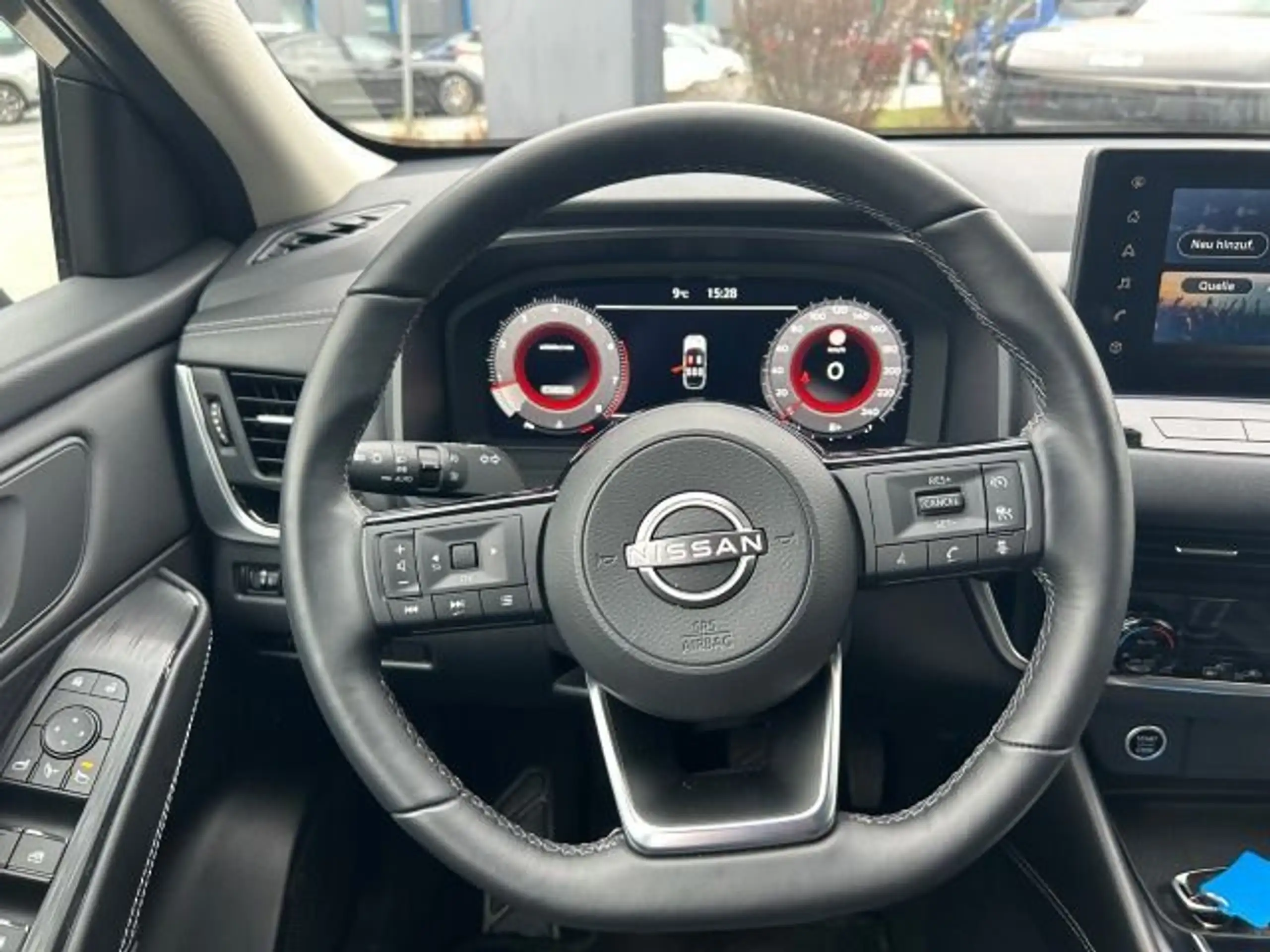 Nissan - Qashqai