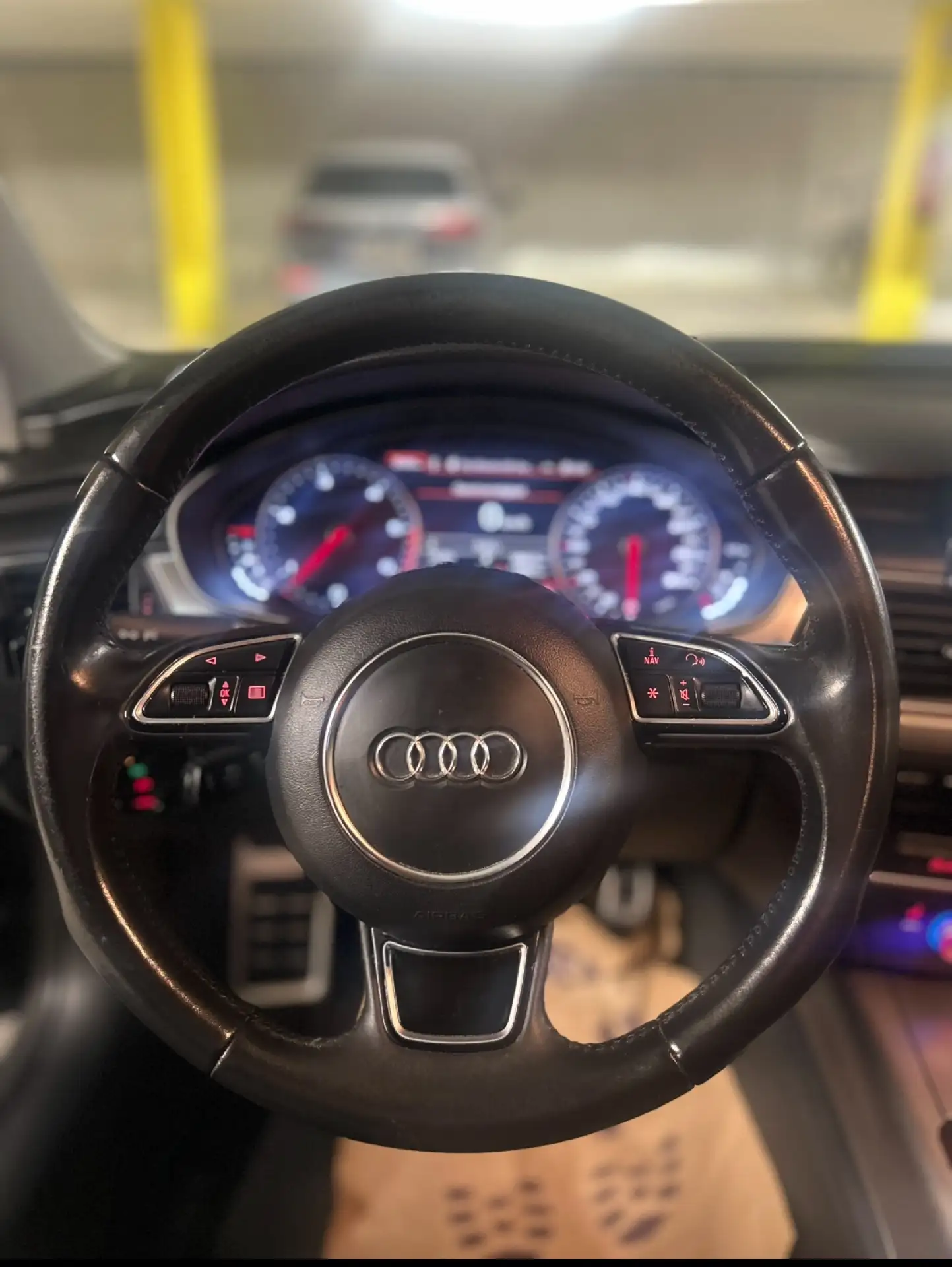 Audi - A6