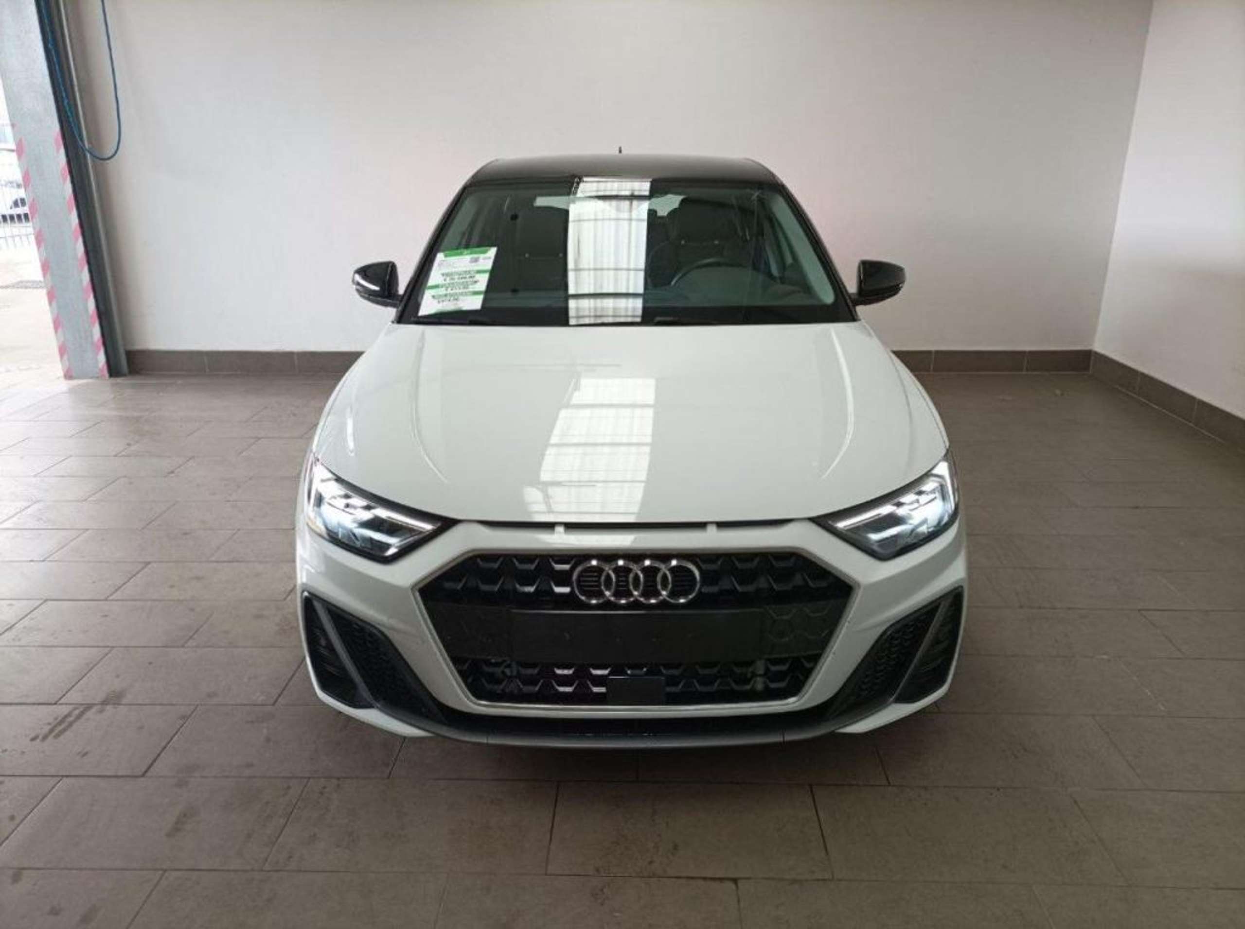 Audi - A1