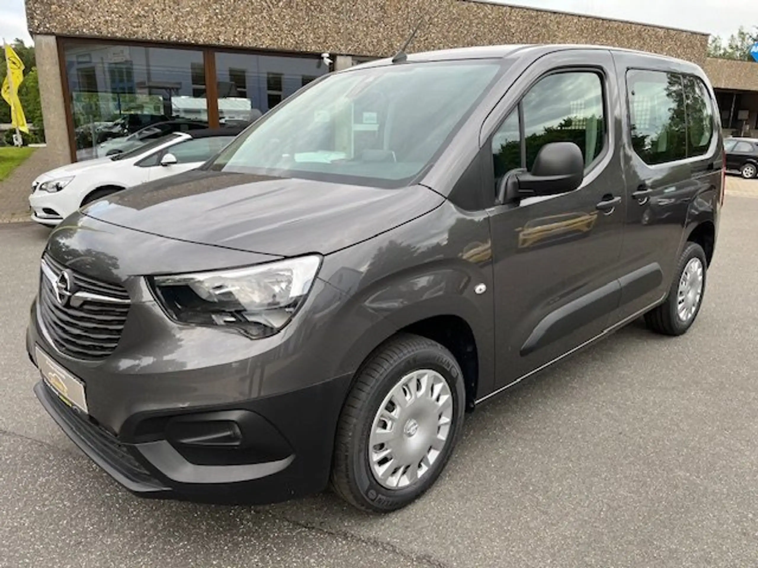 Opel Combo 2024