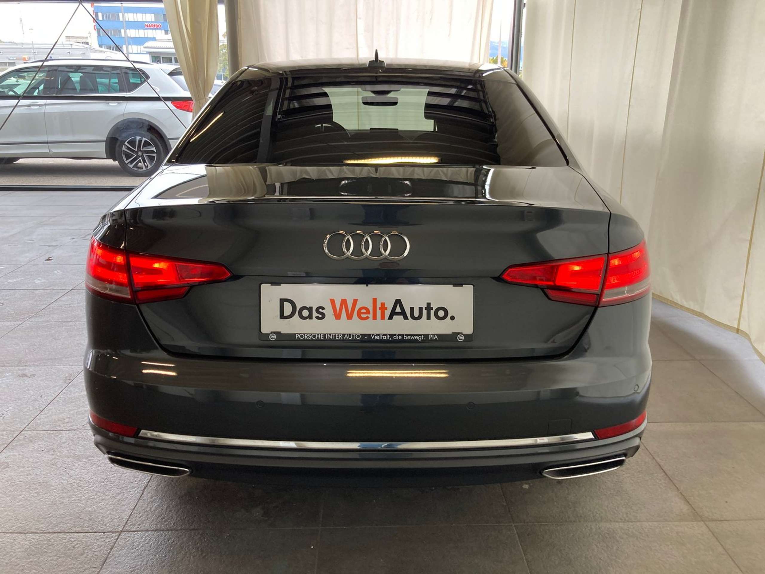 Audi - A4