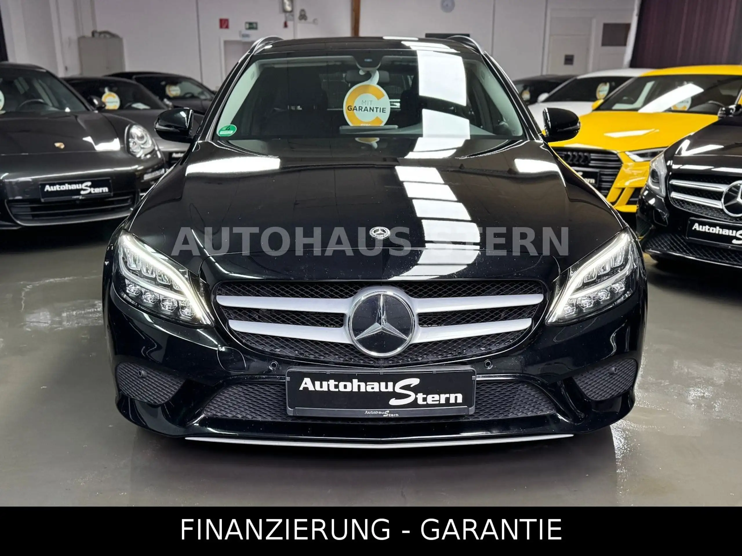 Mercedes-Benz - C 220