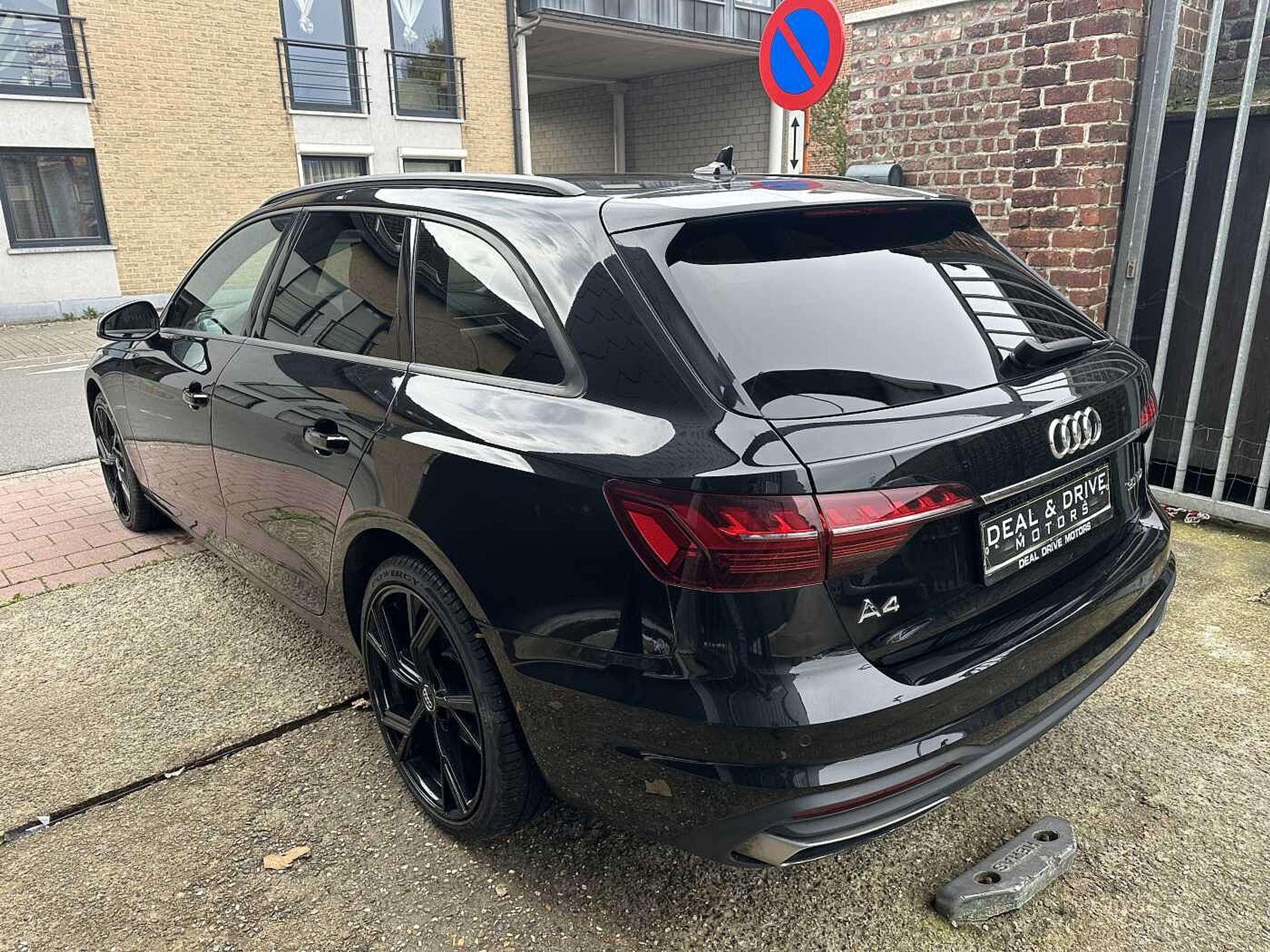 Audi - A4