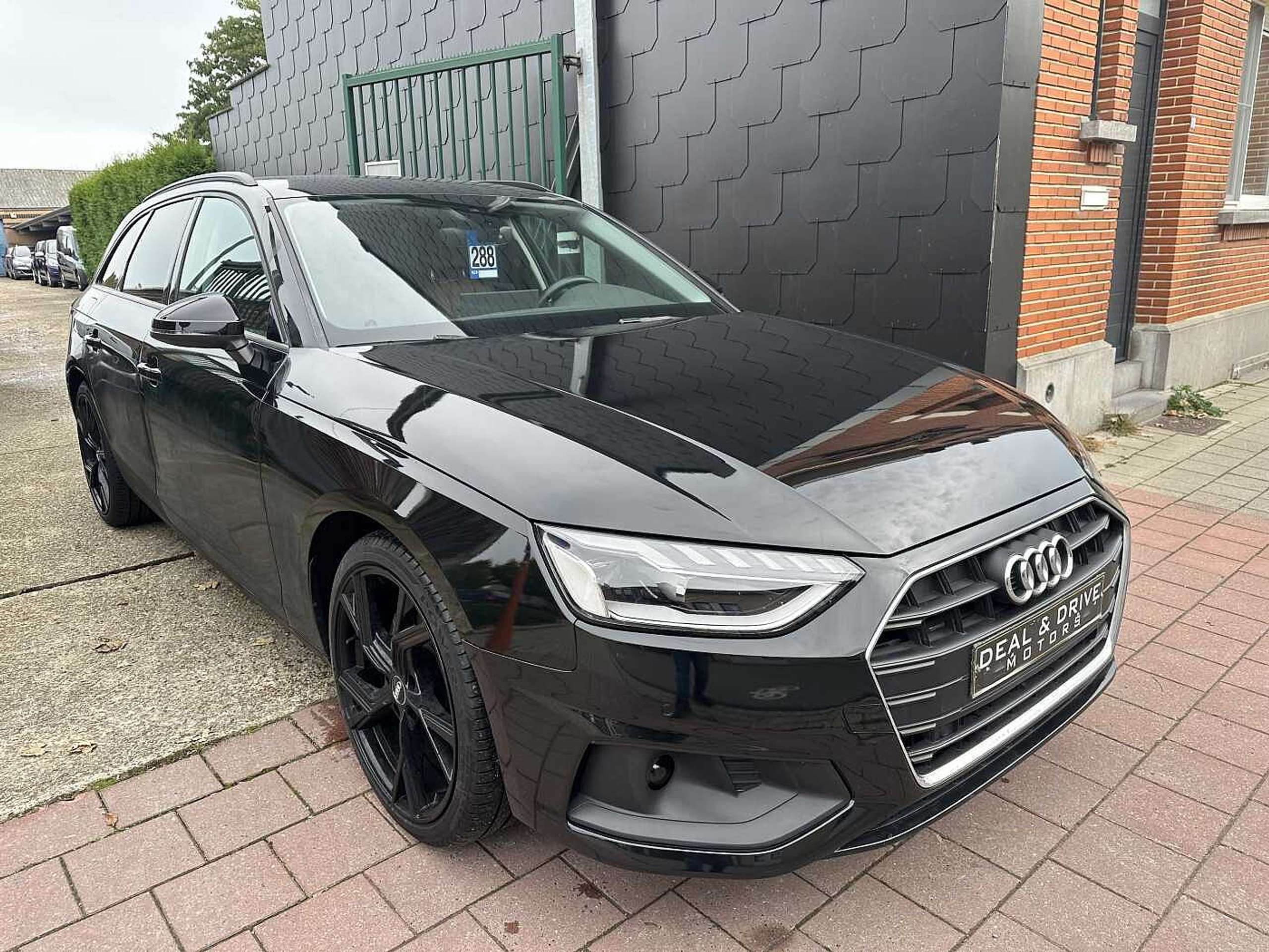 Audi - A4