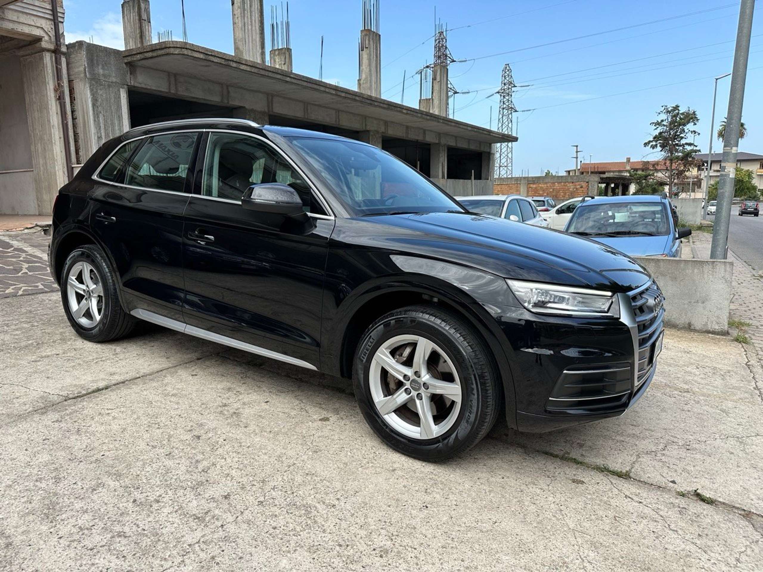 Audi - Q5