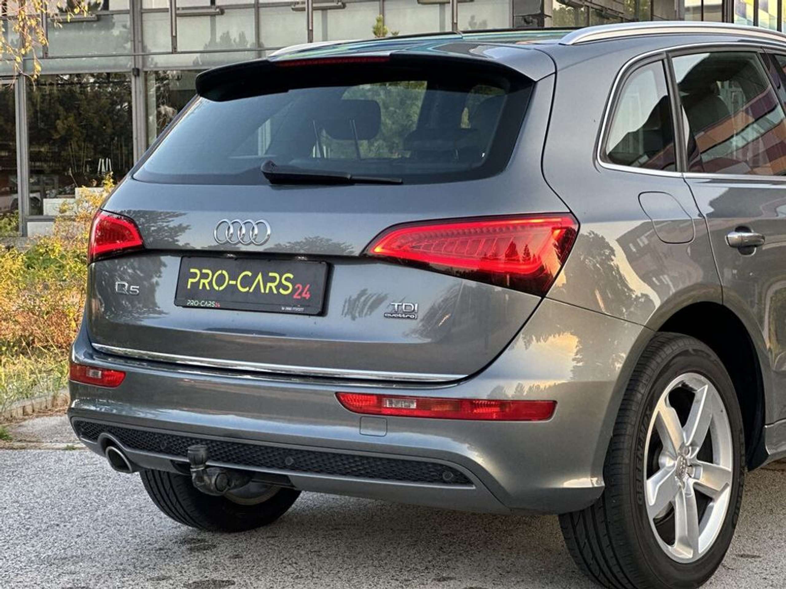 Audi - Q5