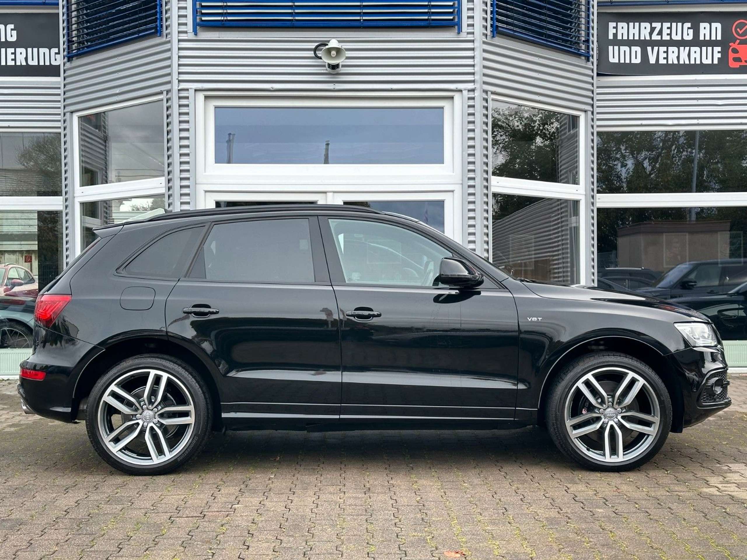 Audi - SQ5