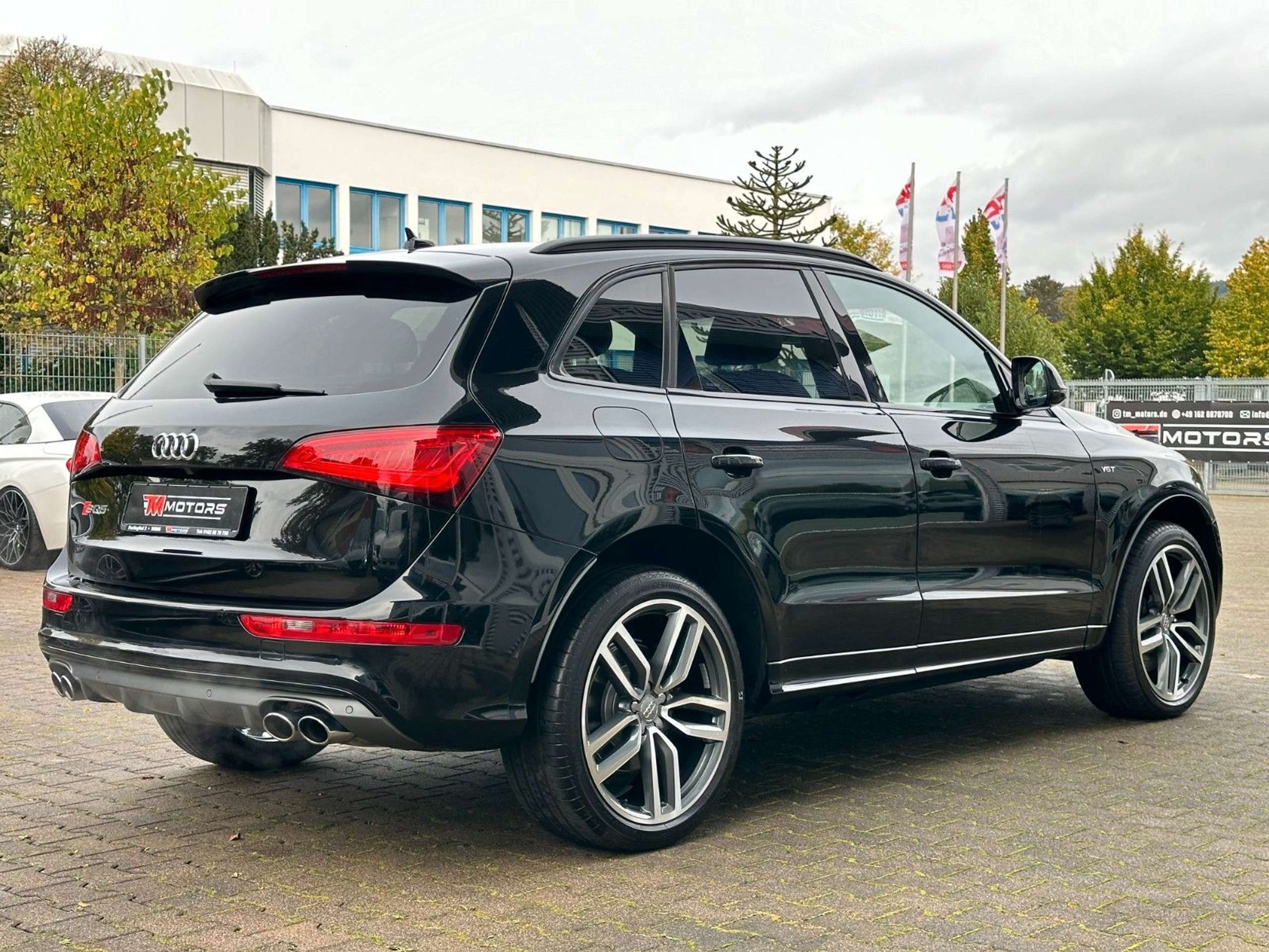 Audi - SQ5