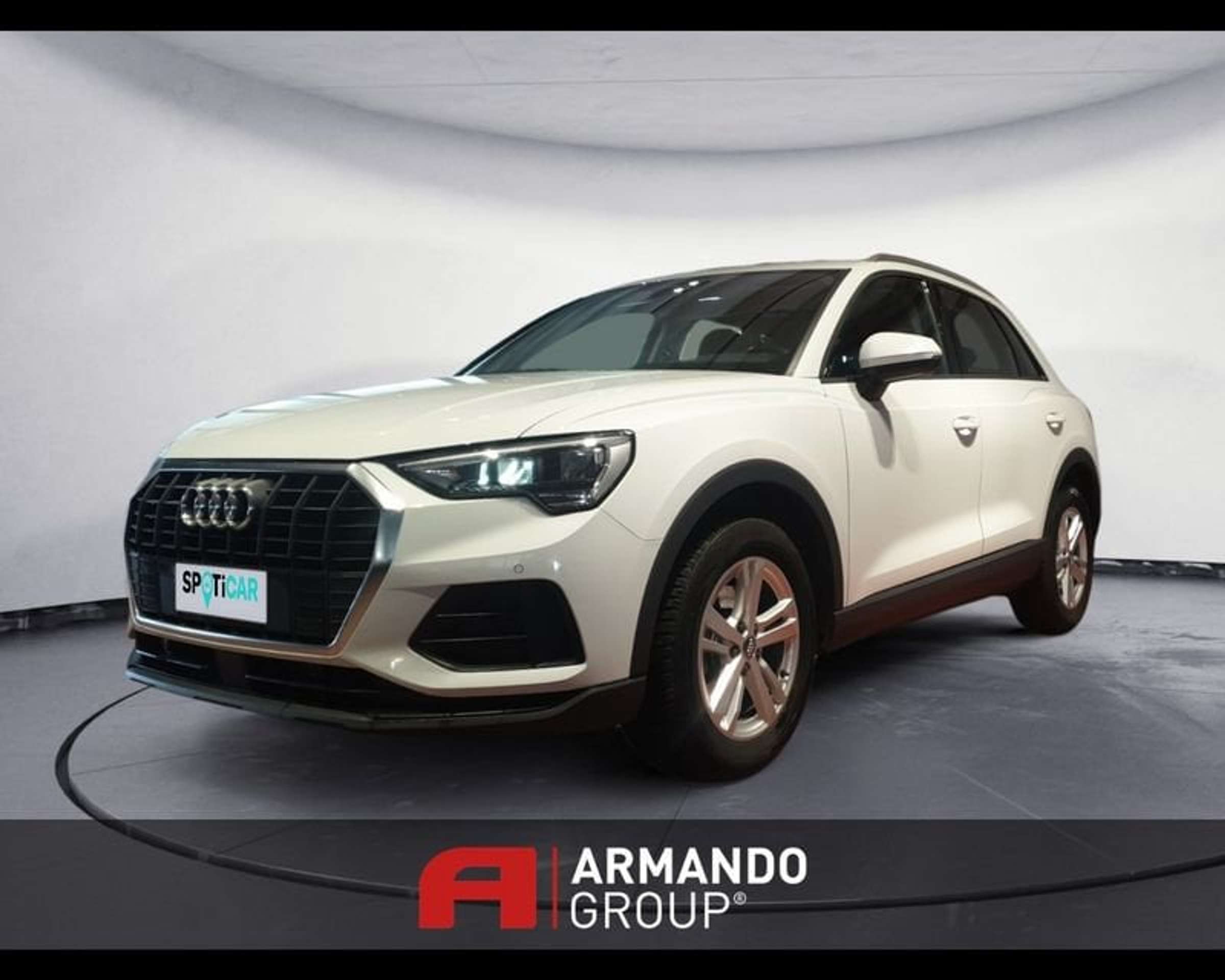 Audi - Q3