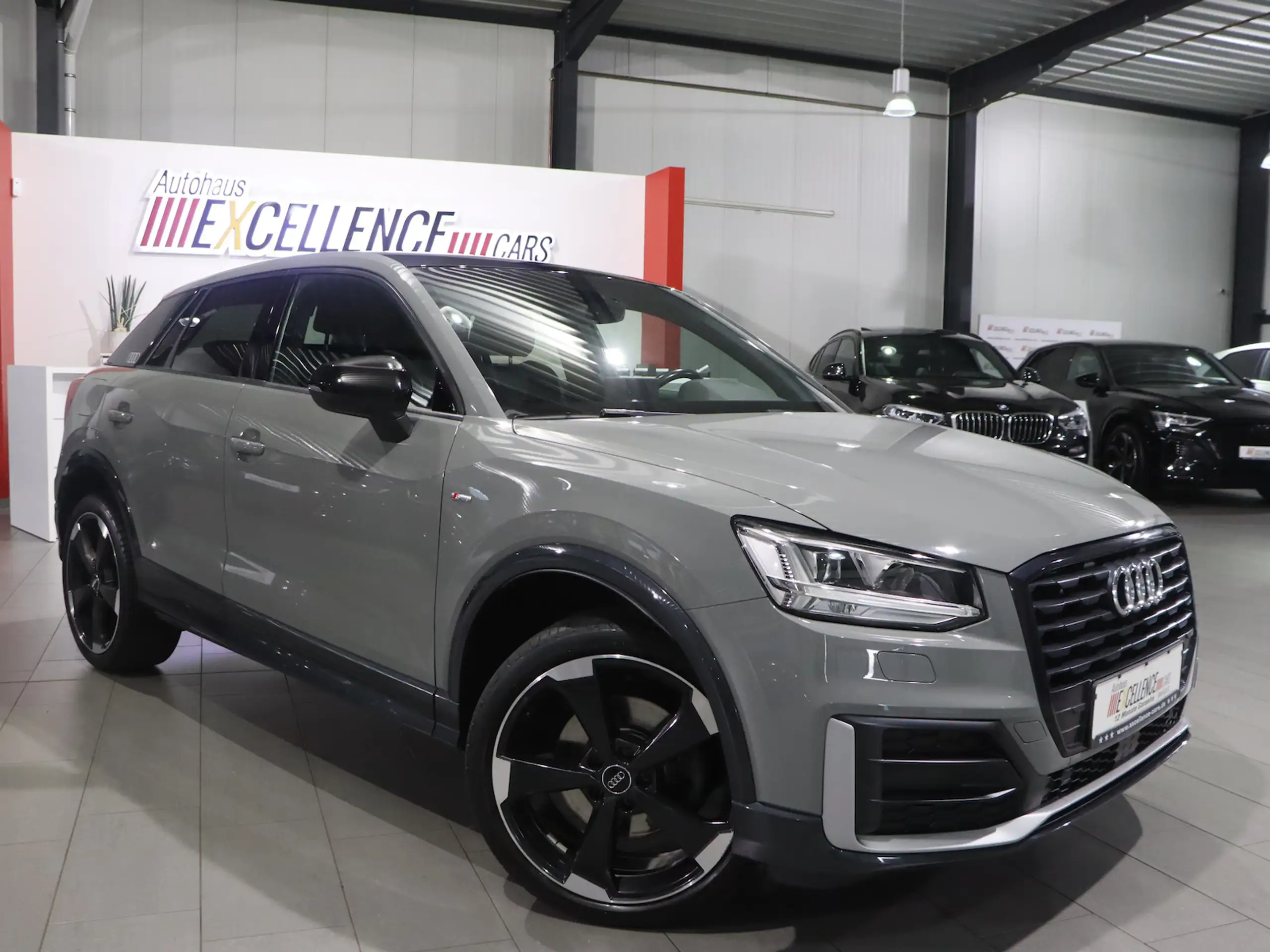 Audi - Q2