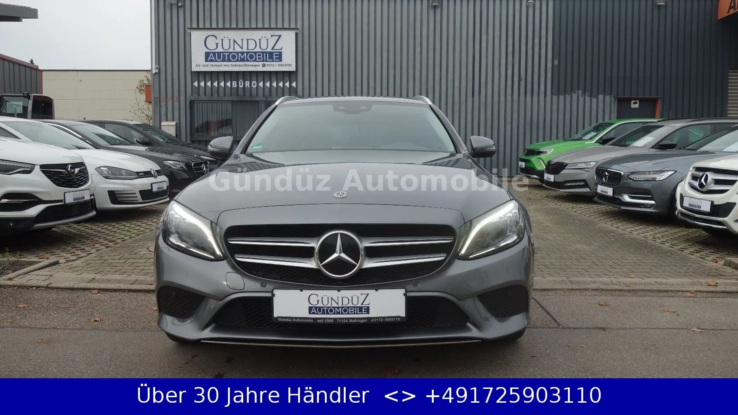 Mercedes-Benz - C 220