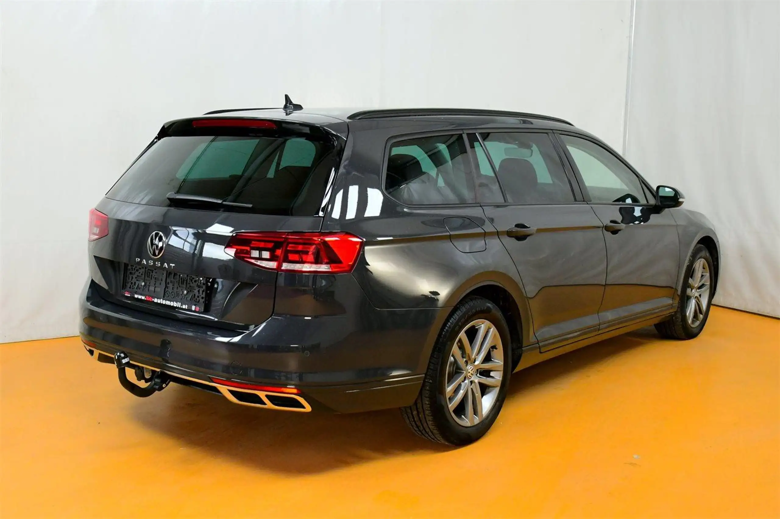 Volkswagen - Passat Variant