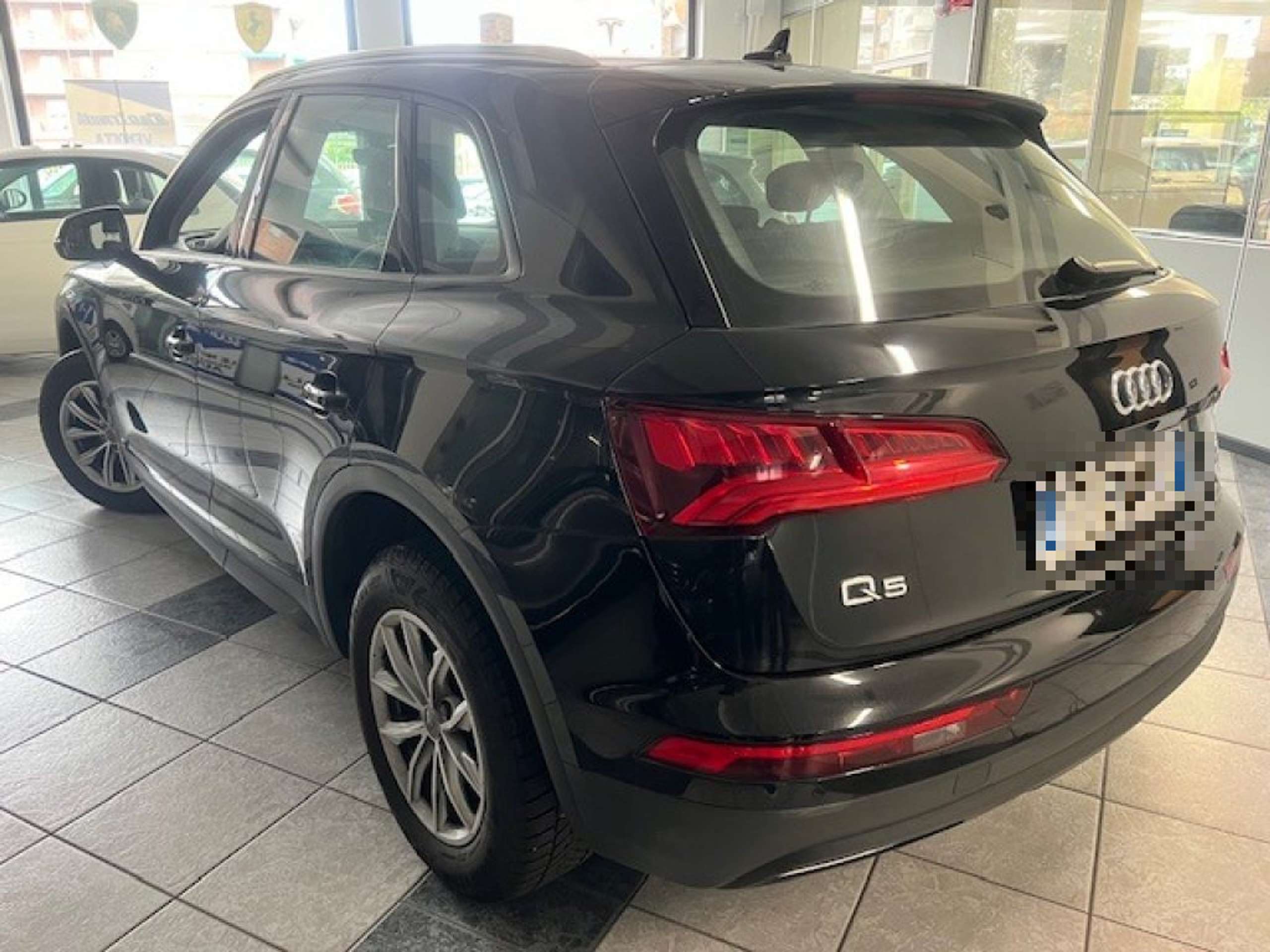 Audi - Q5