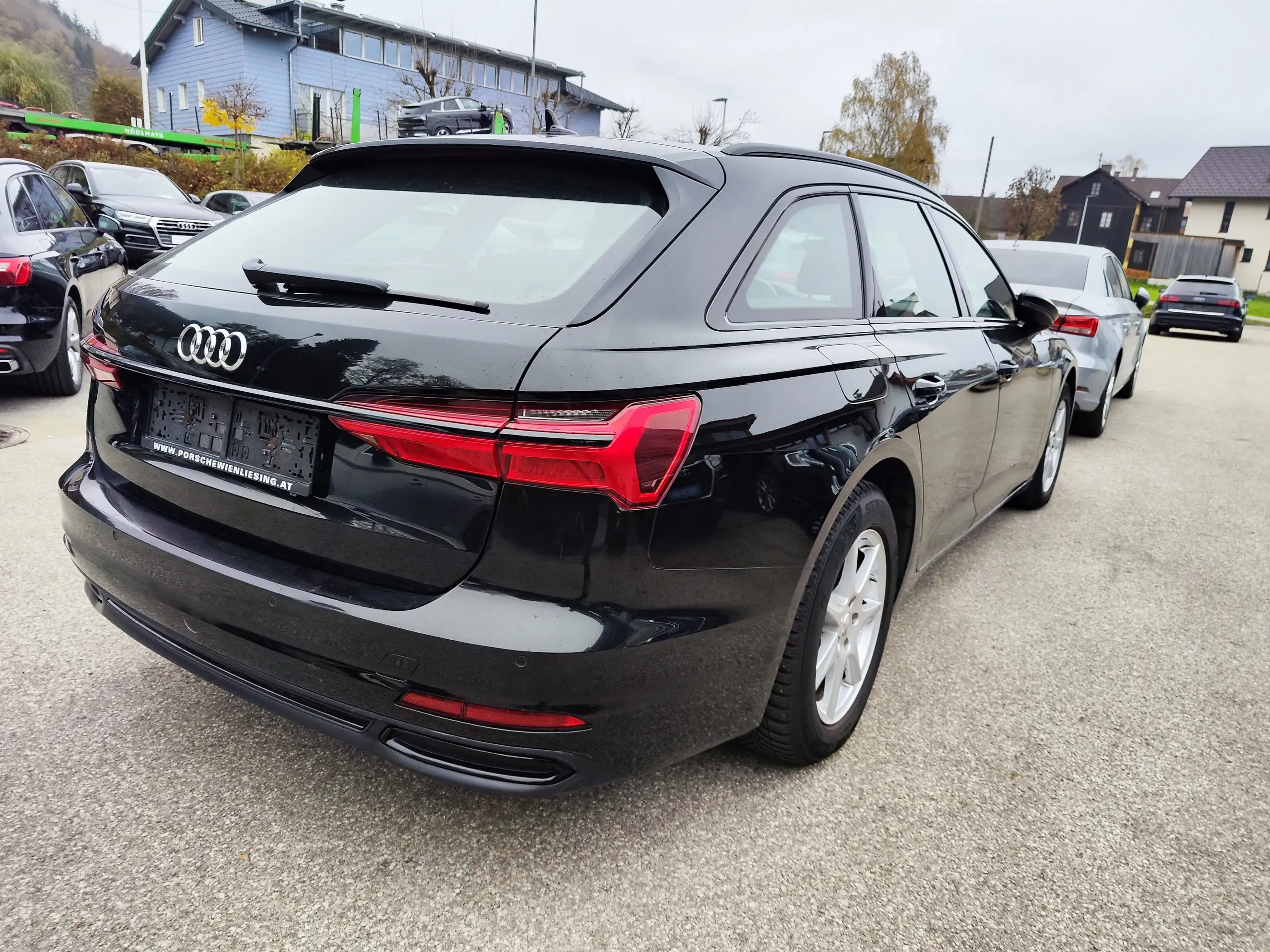 Audi - A6