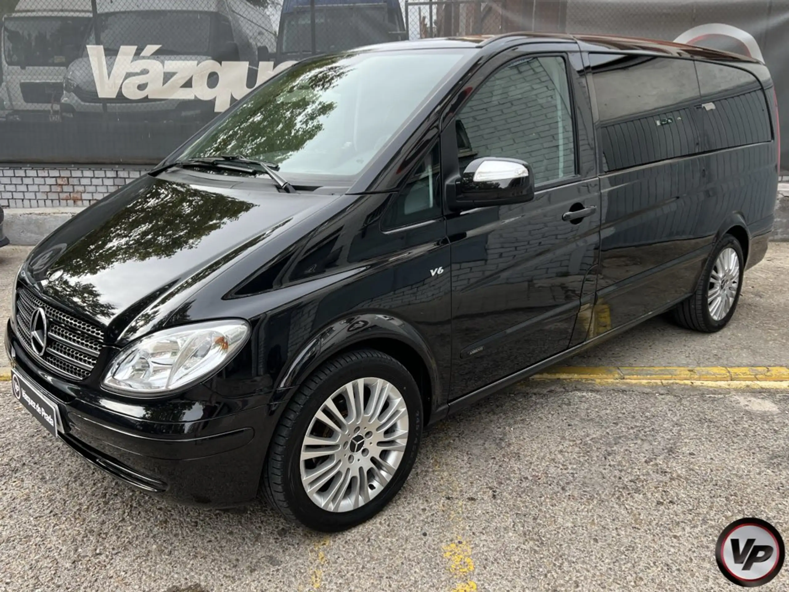 Mercedes-Benz - Viano