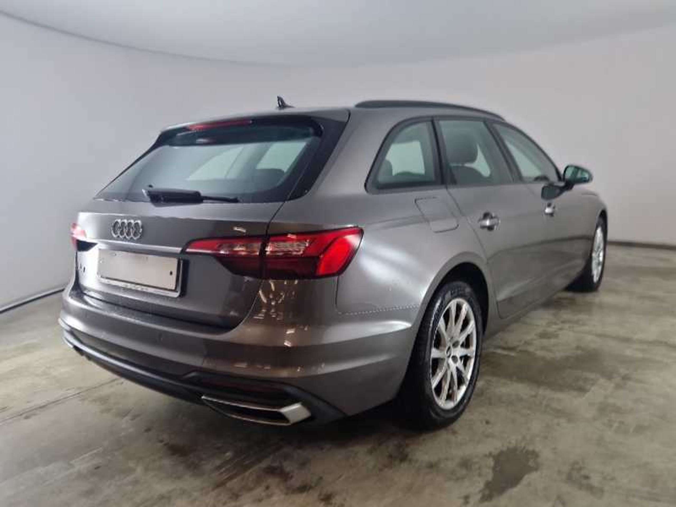 Audi - A4