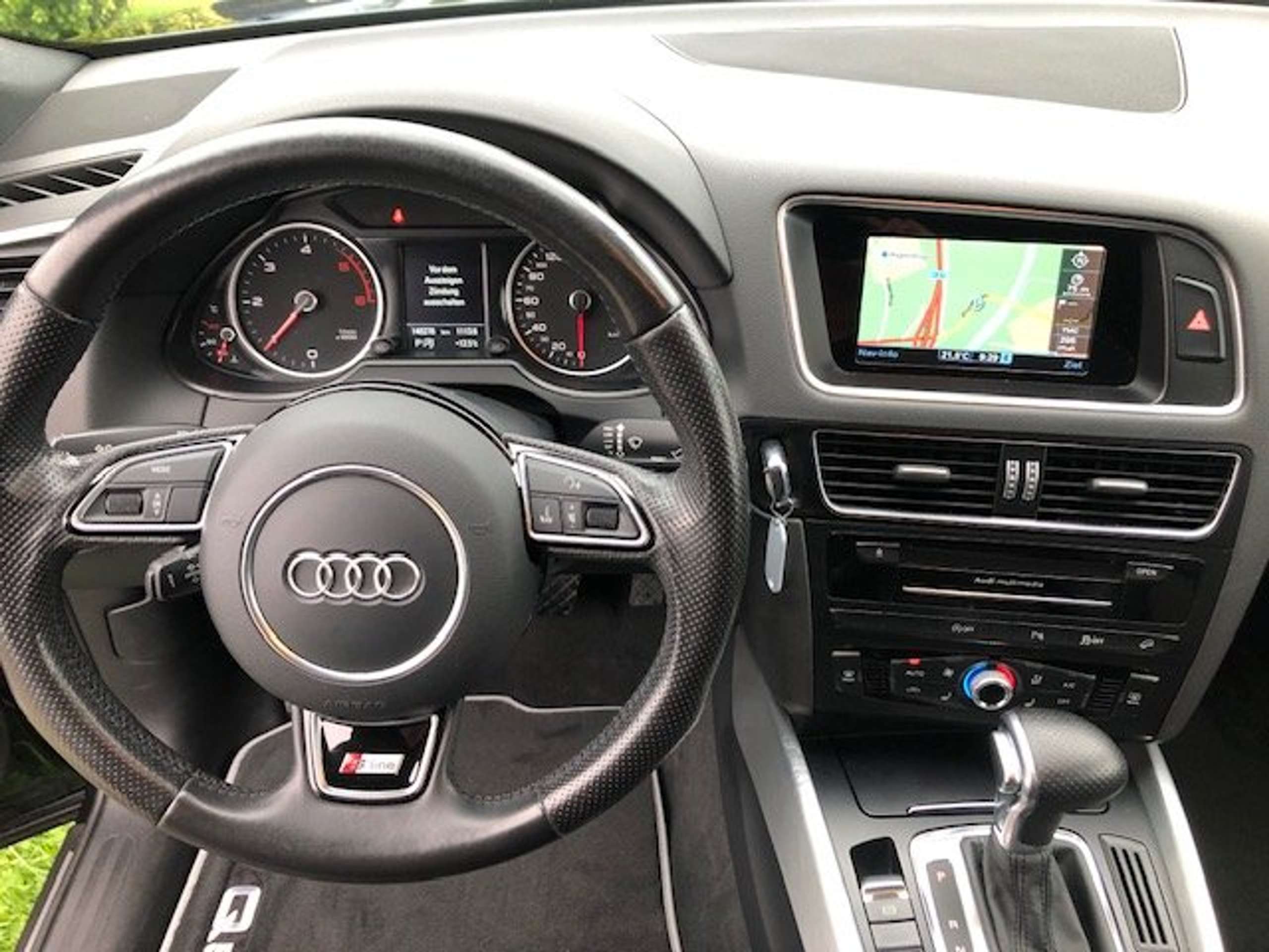 Audi - Q5