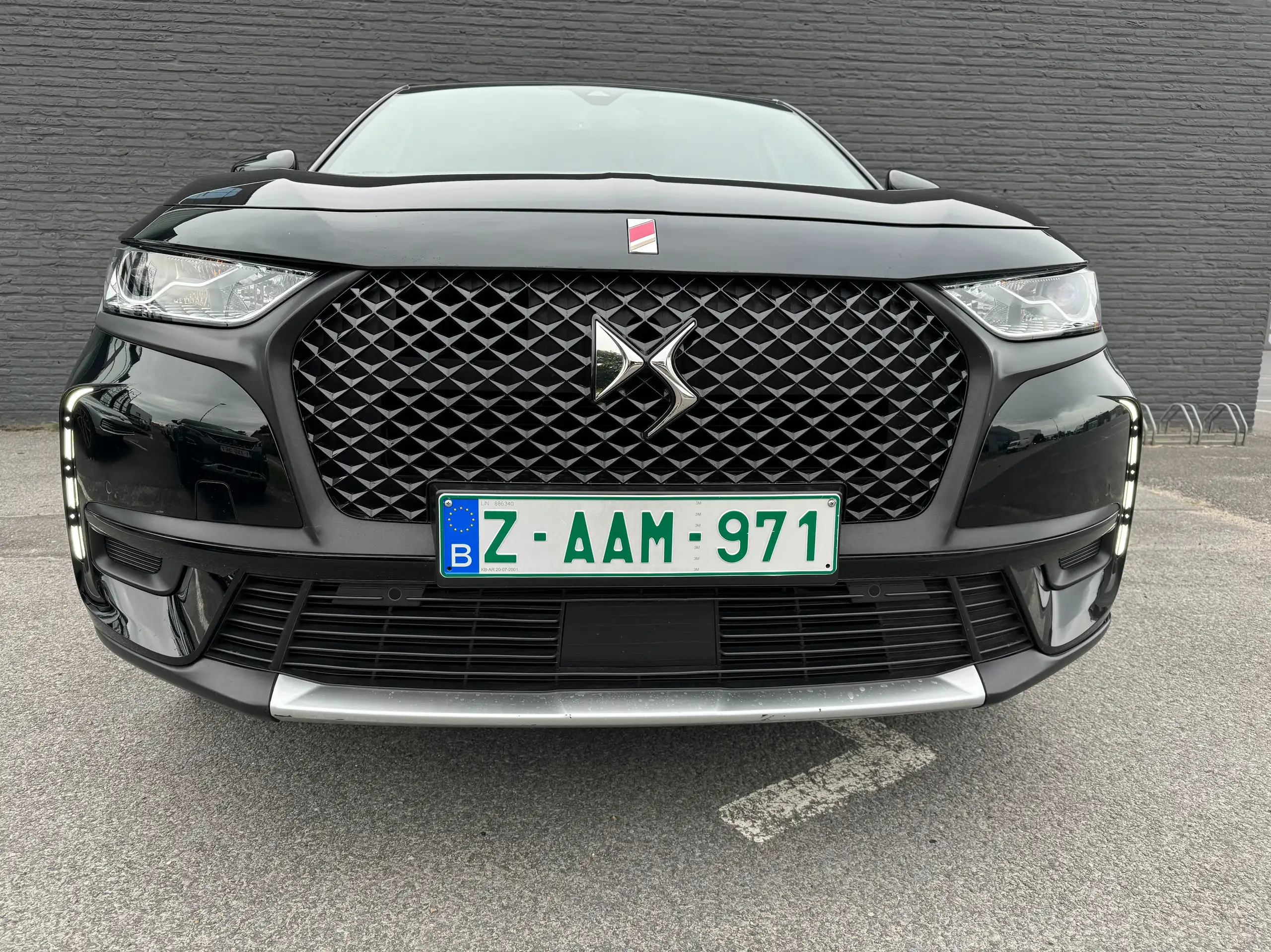 DS Automobiles - DS 7 Crossback