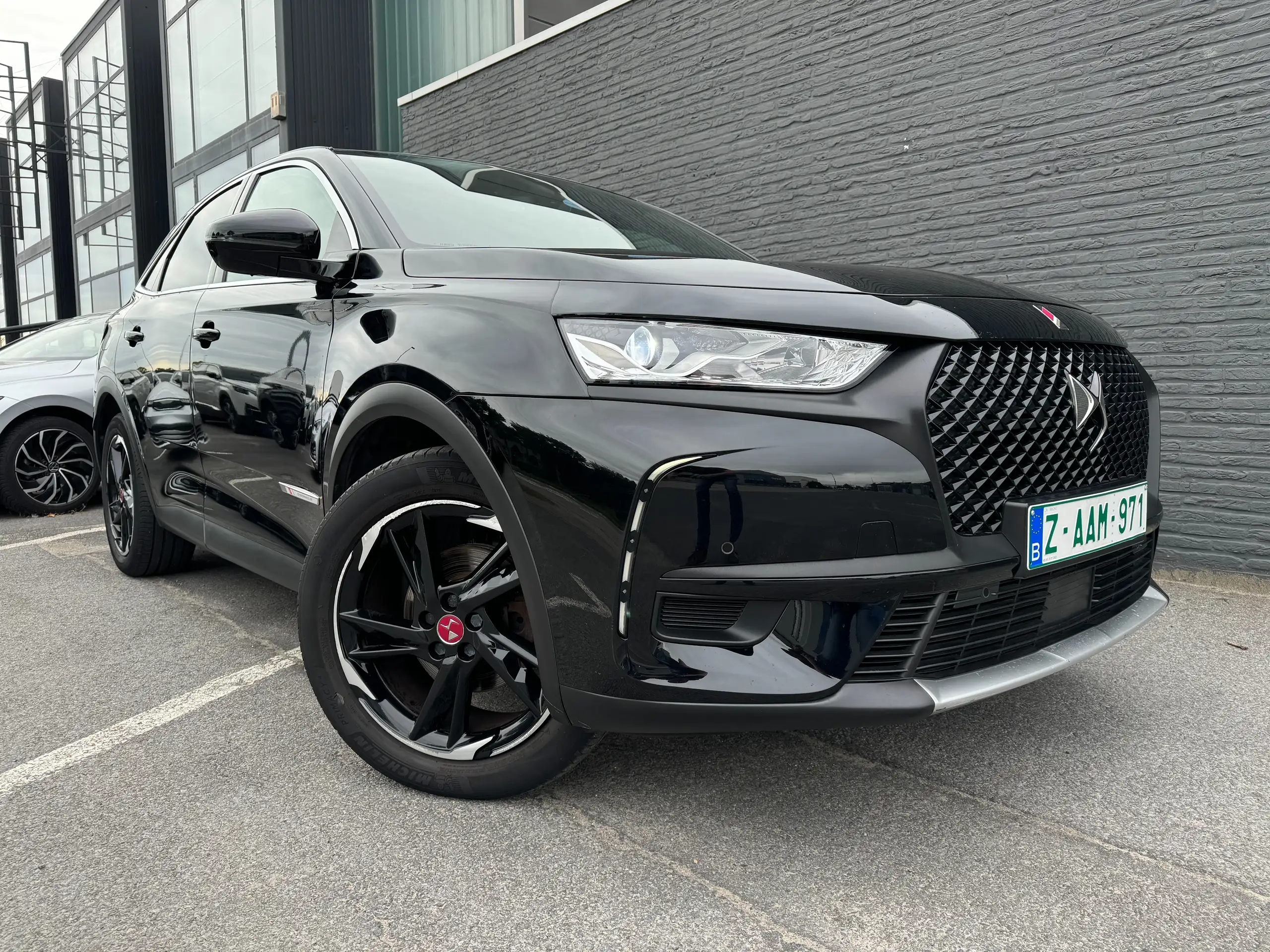 DS Automobiles - DS 7 Crossback