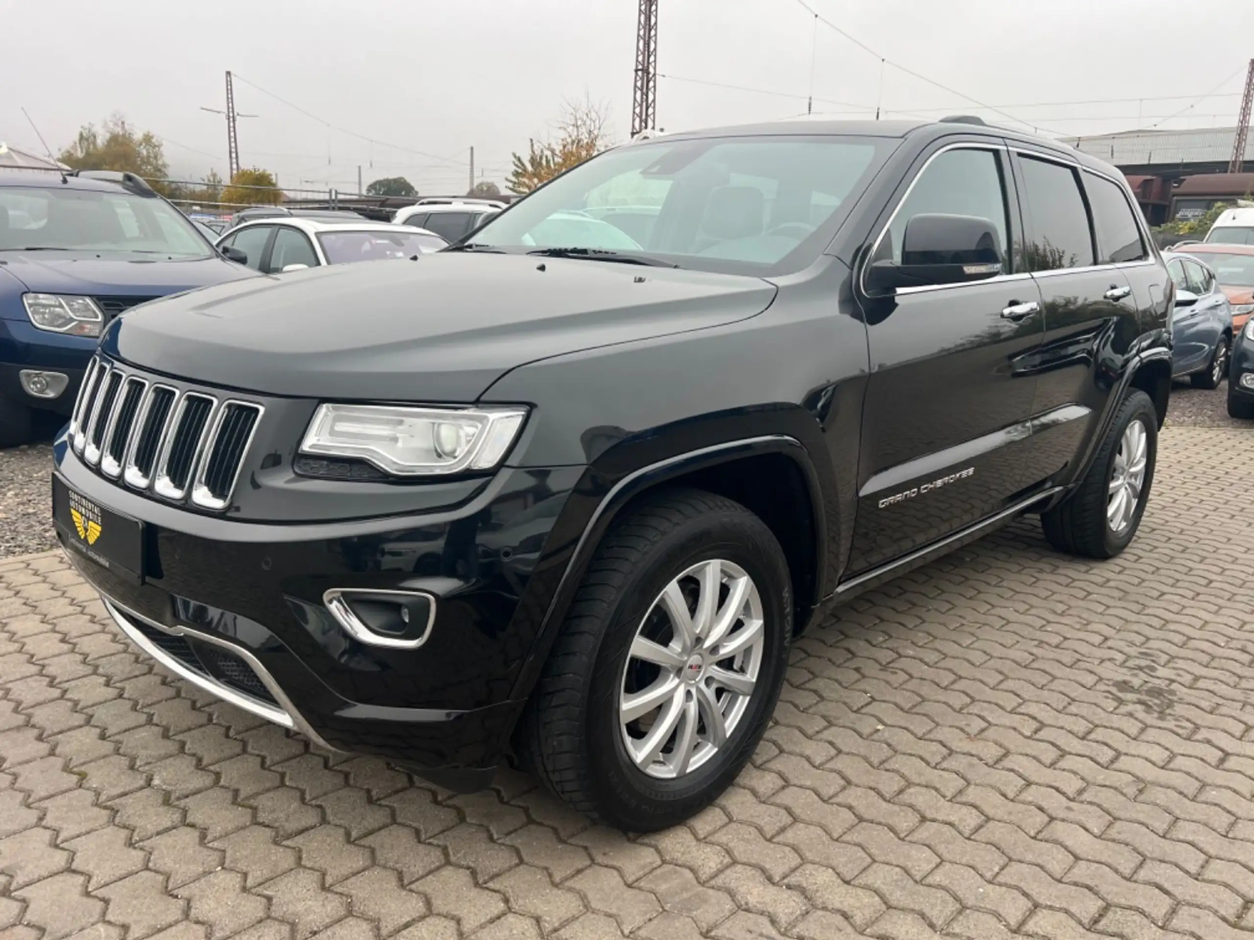 Jeep - Grand Cherokee