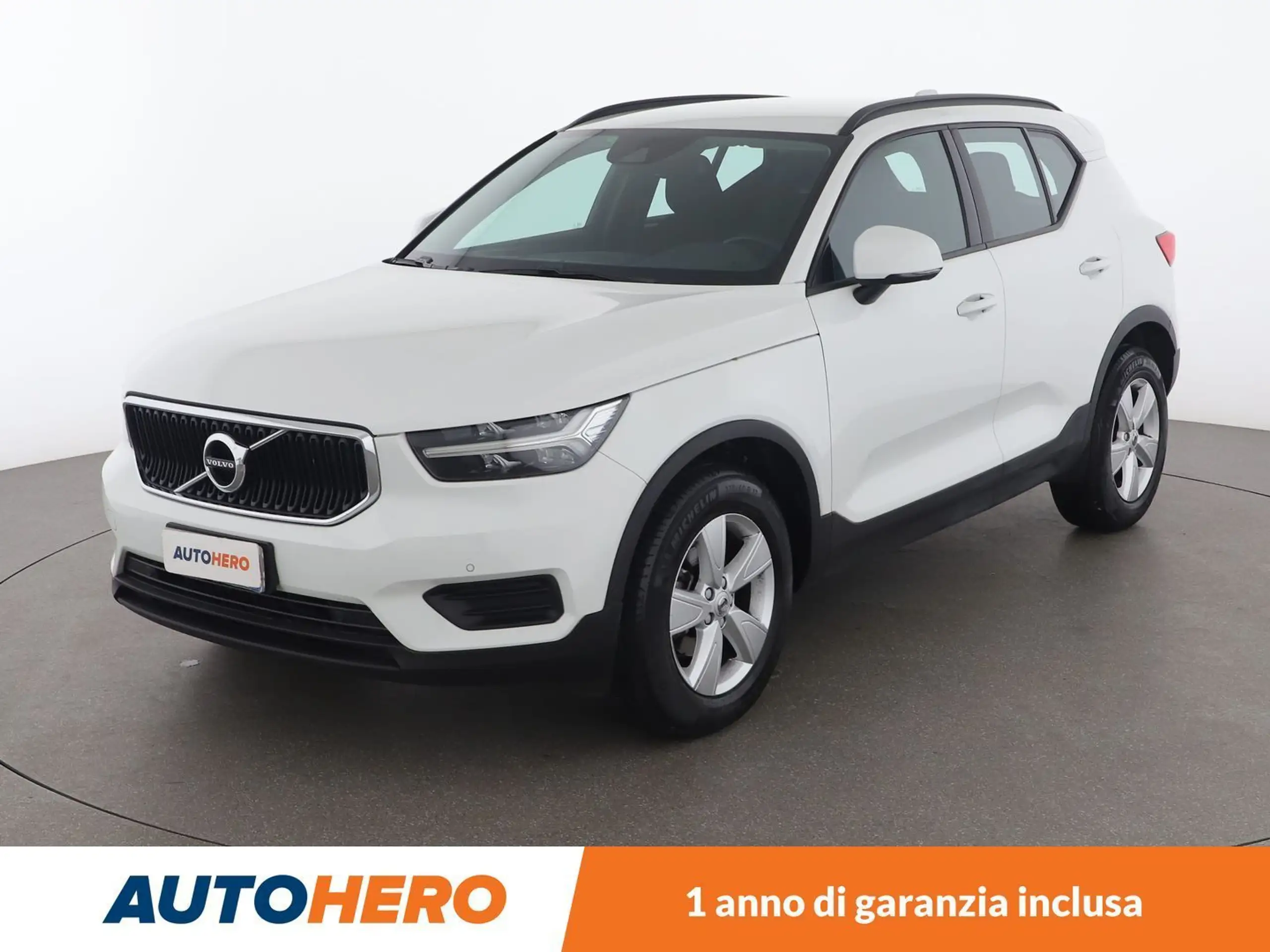 Volvo - XC40