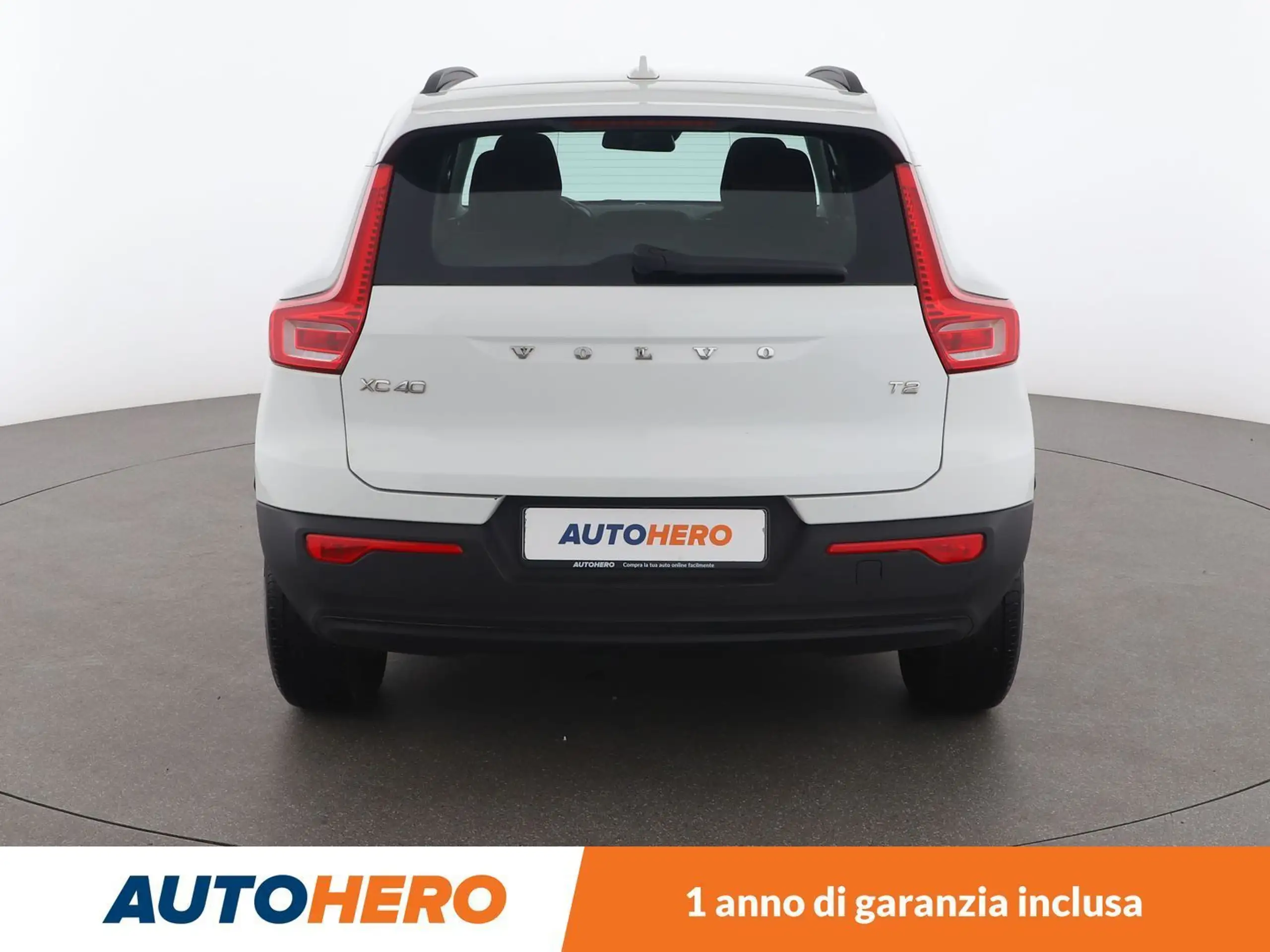 Volvo - XC40