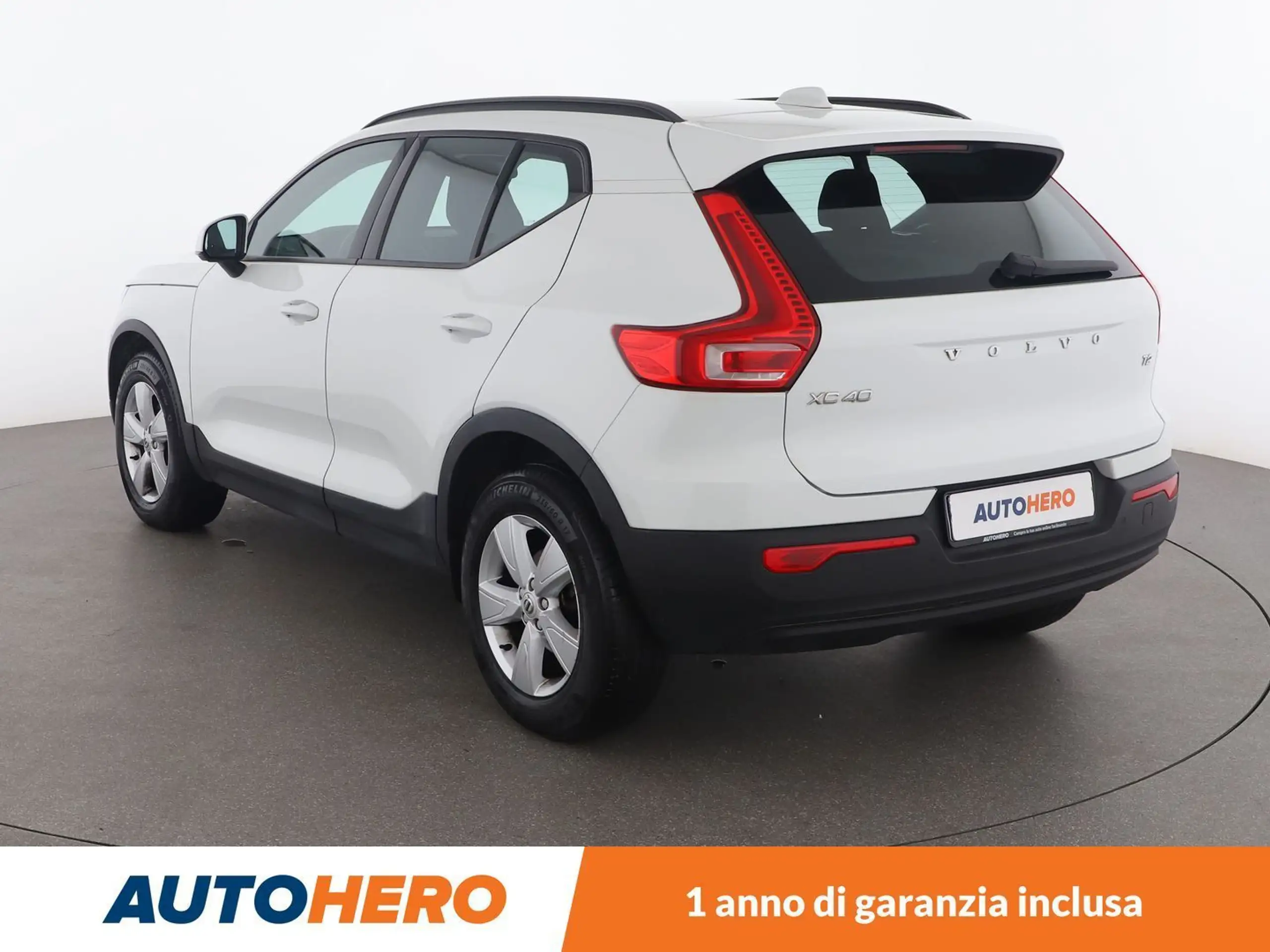 Volvo - XC40