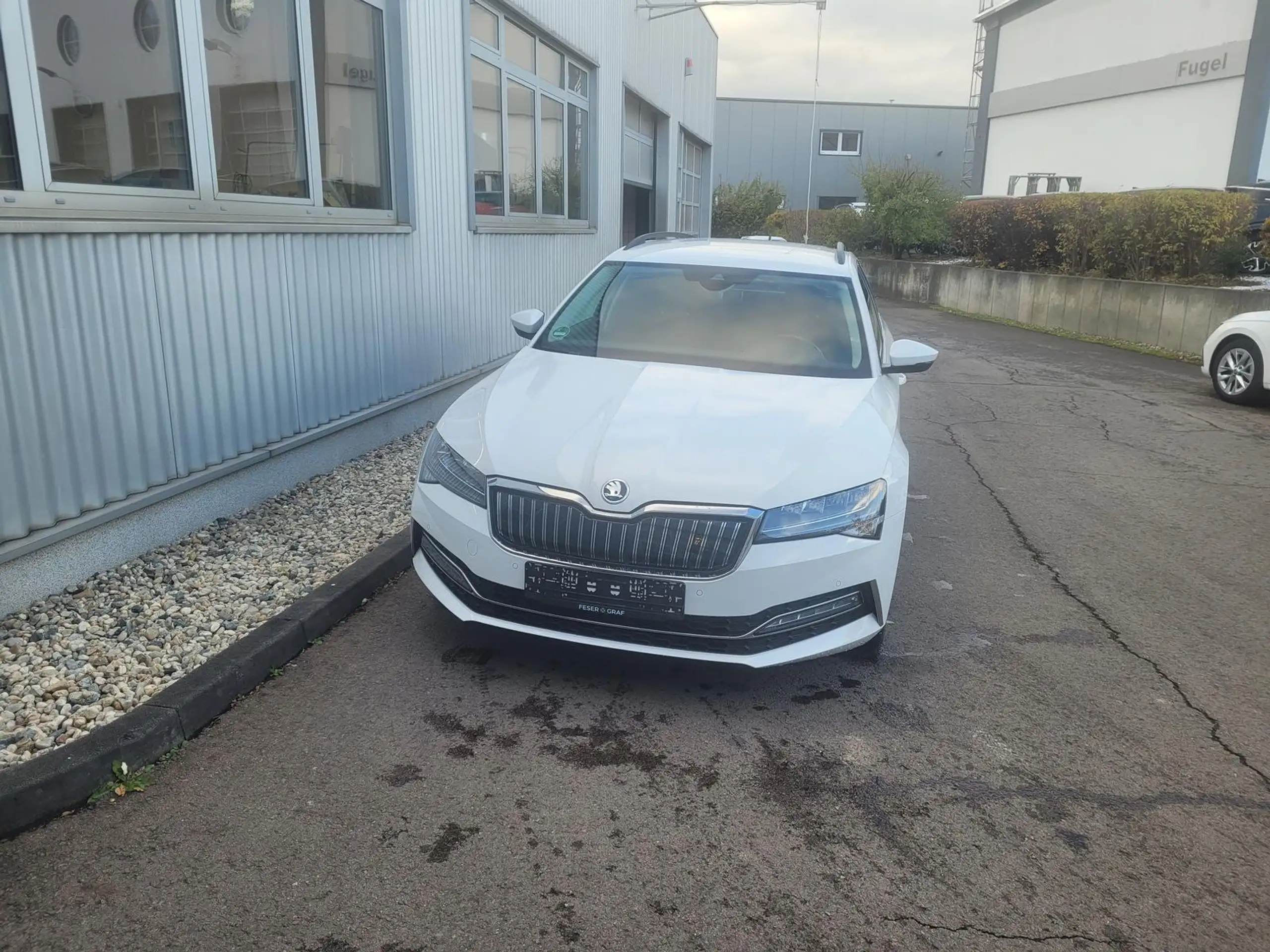 Skoda - Superb