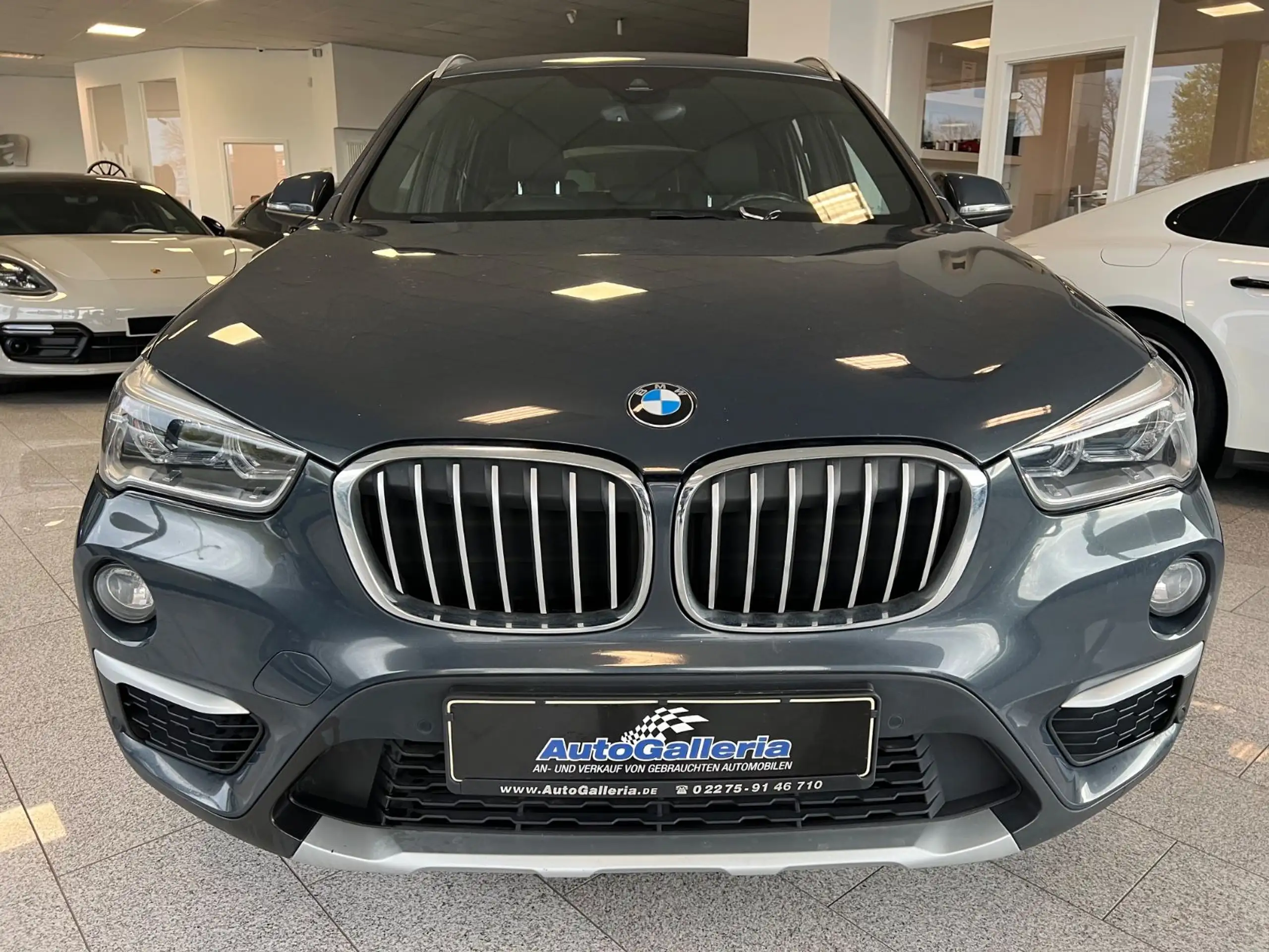 BMW - X1