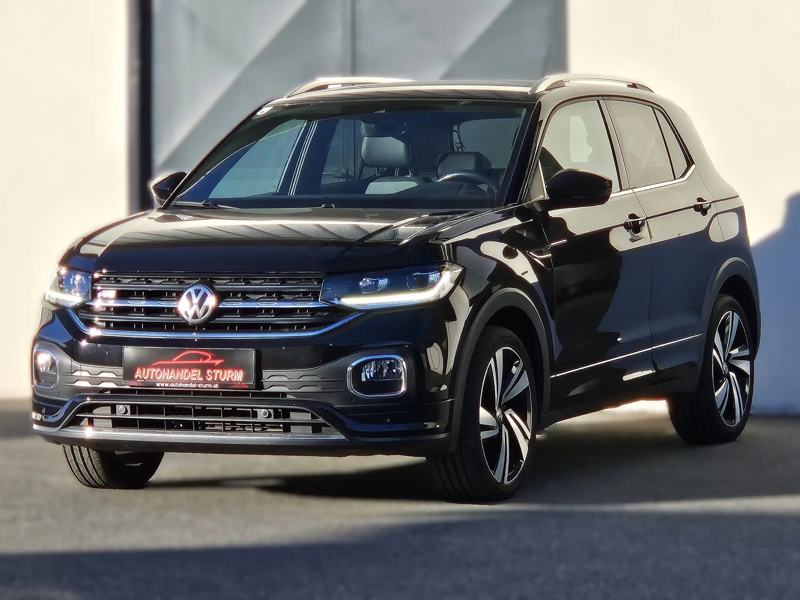 Volkswagen - T-Cross