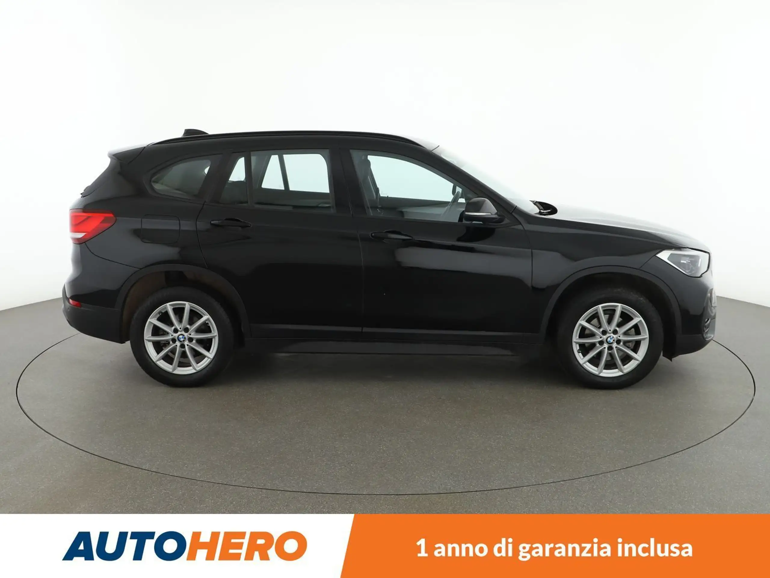 BMW - X1