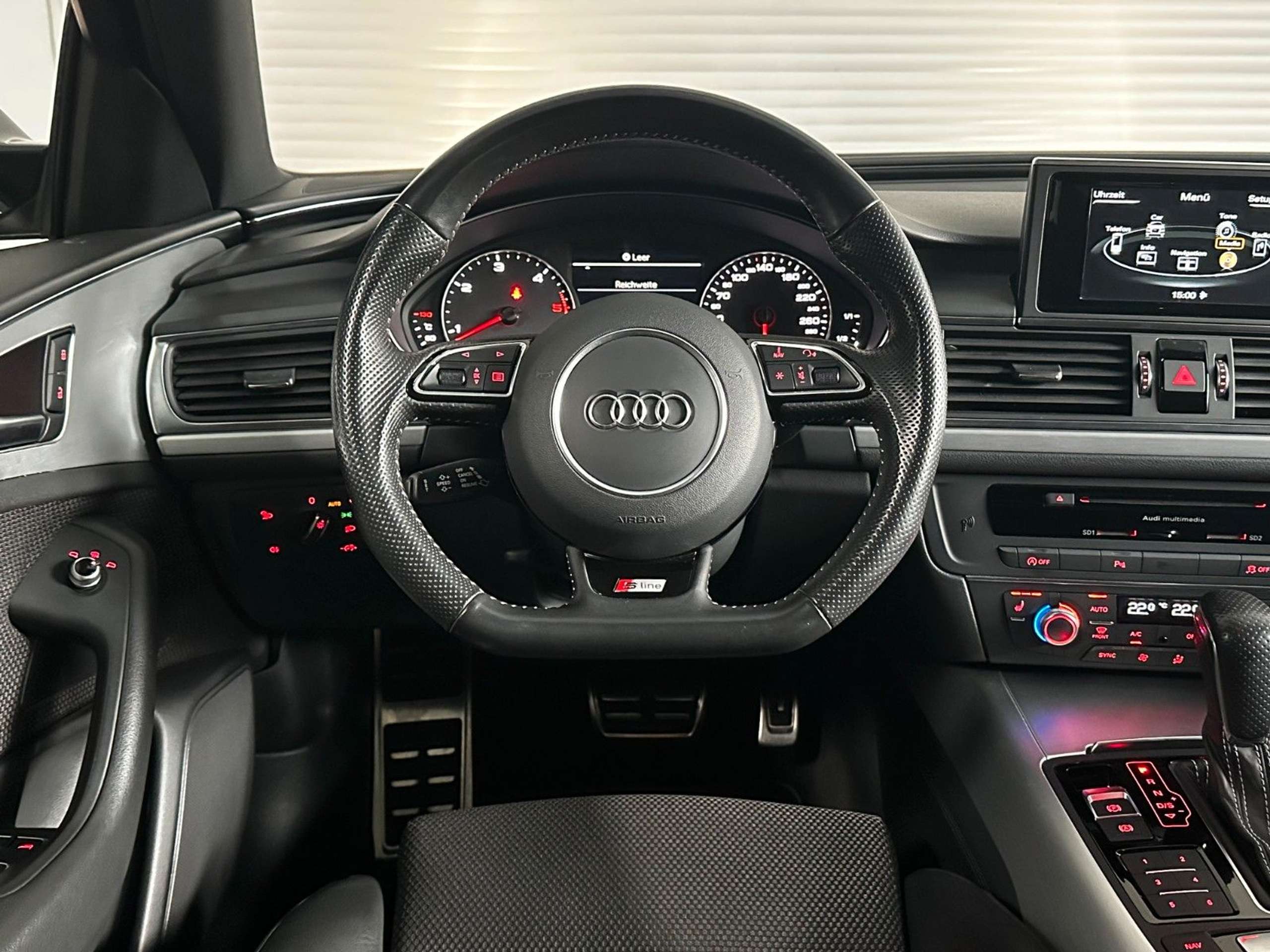 Audi - A6