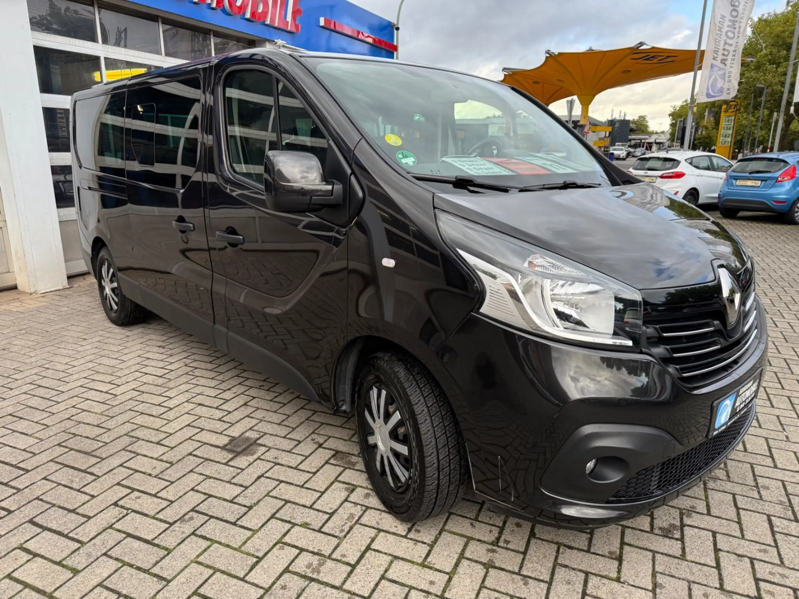 Renault - Trafic