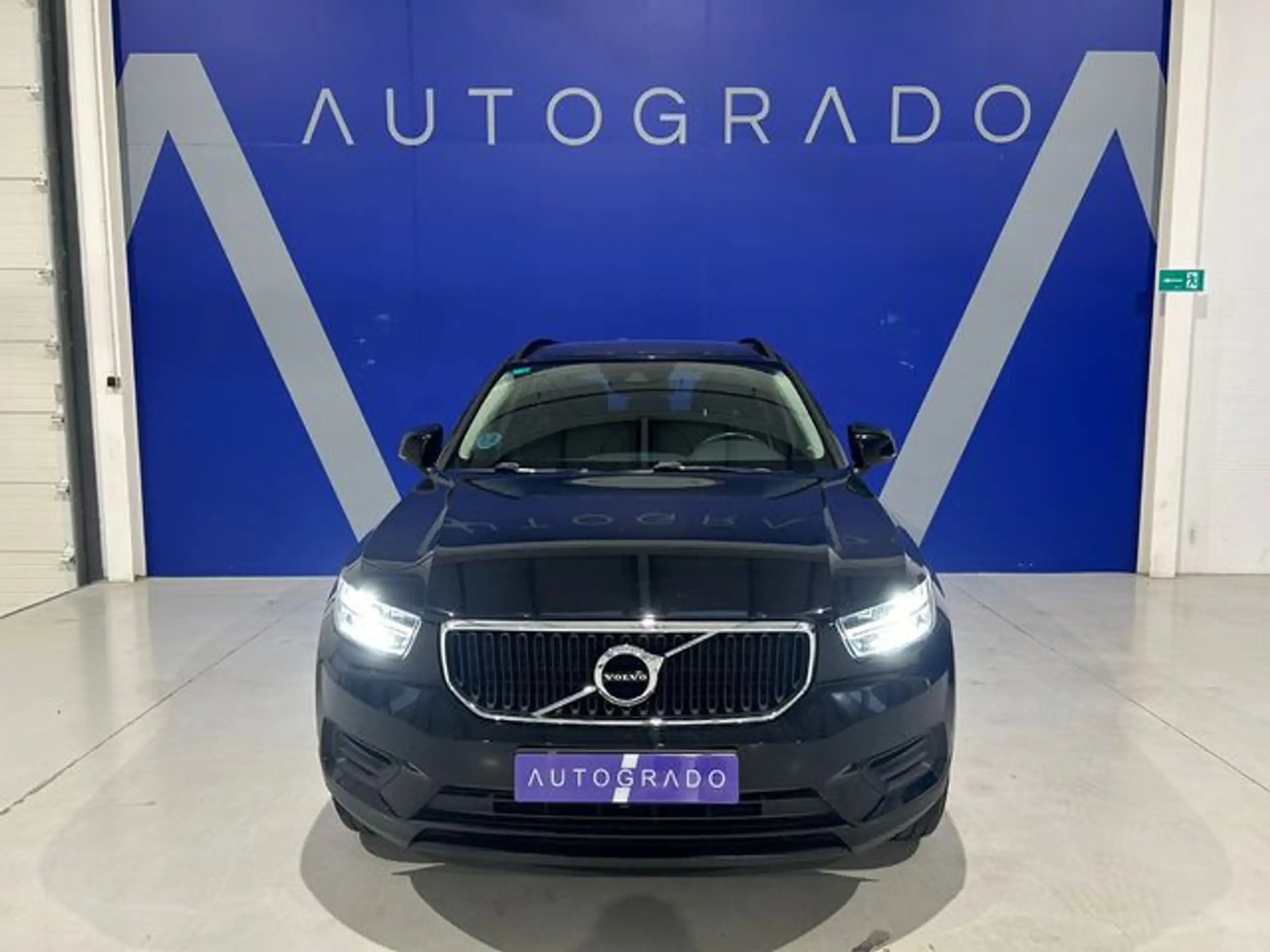 Volvo - XC40