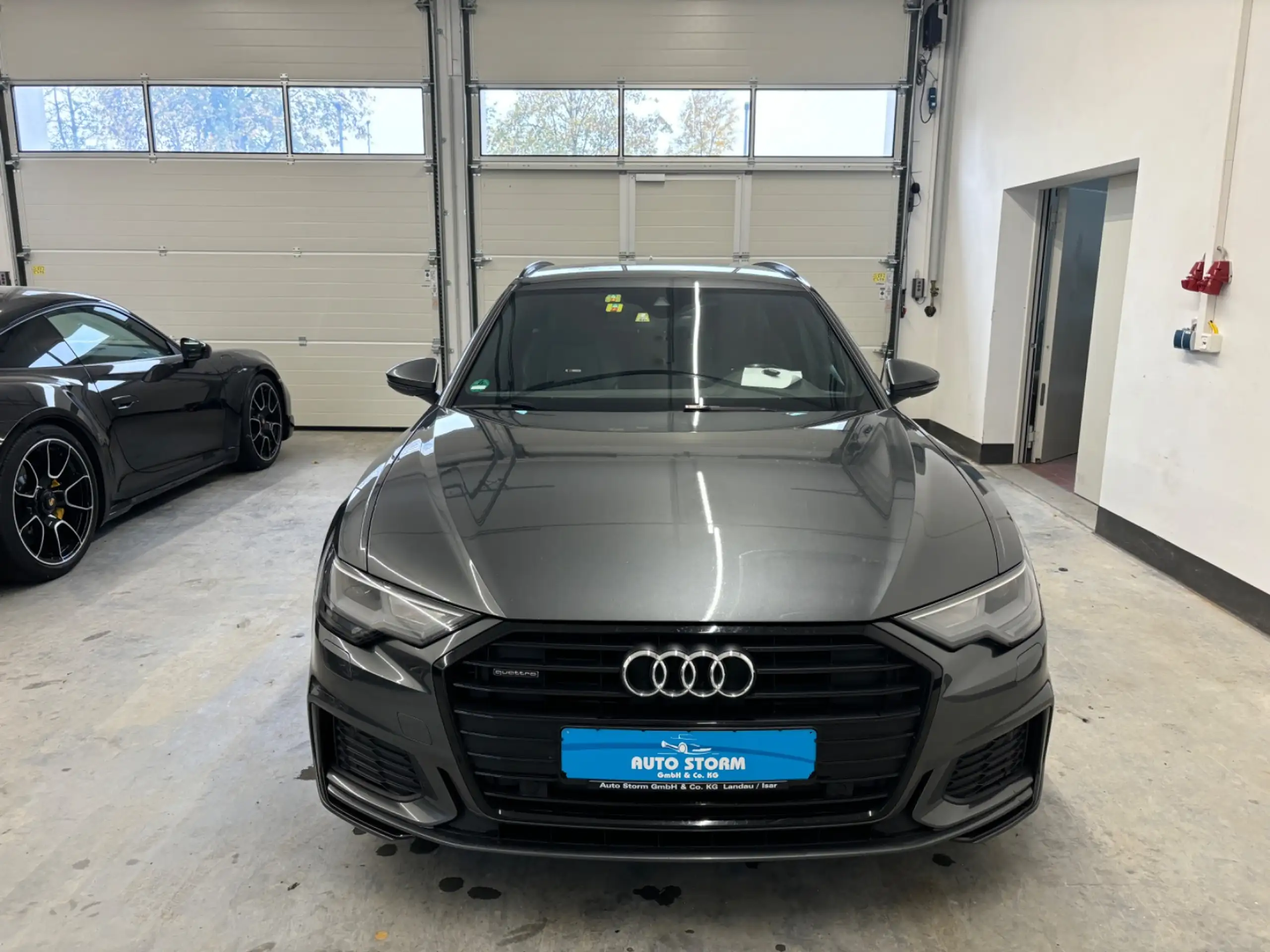 Audi - A6