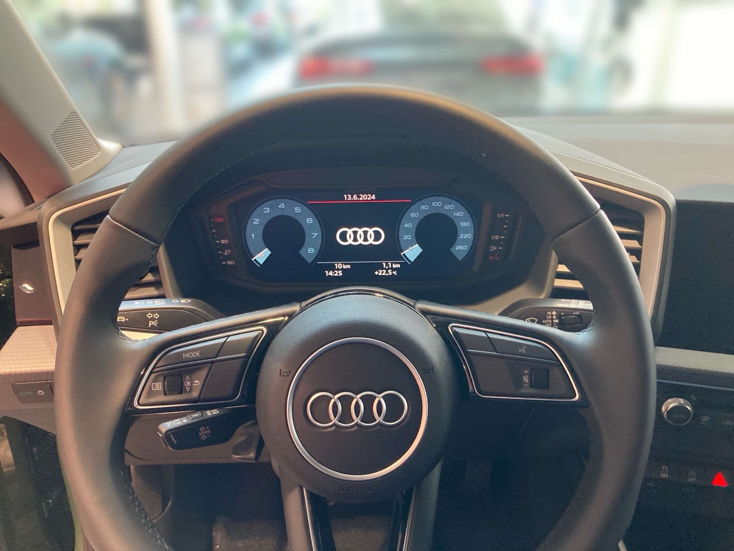 Audi - A1