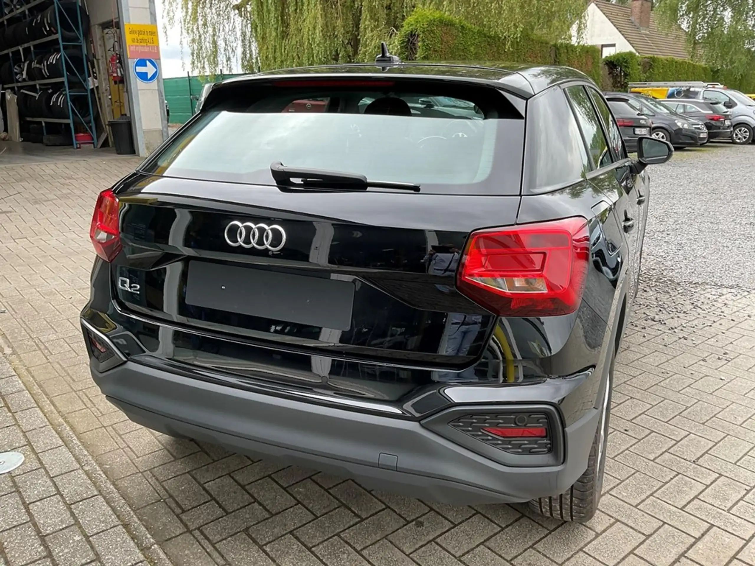 Audi - Q2